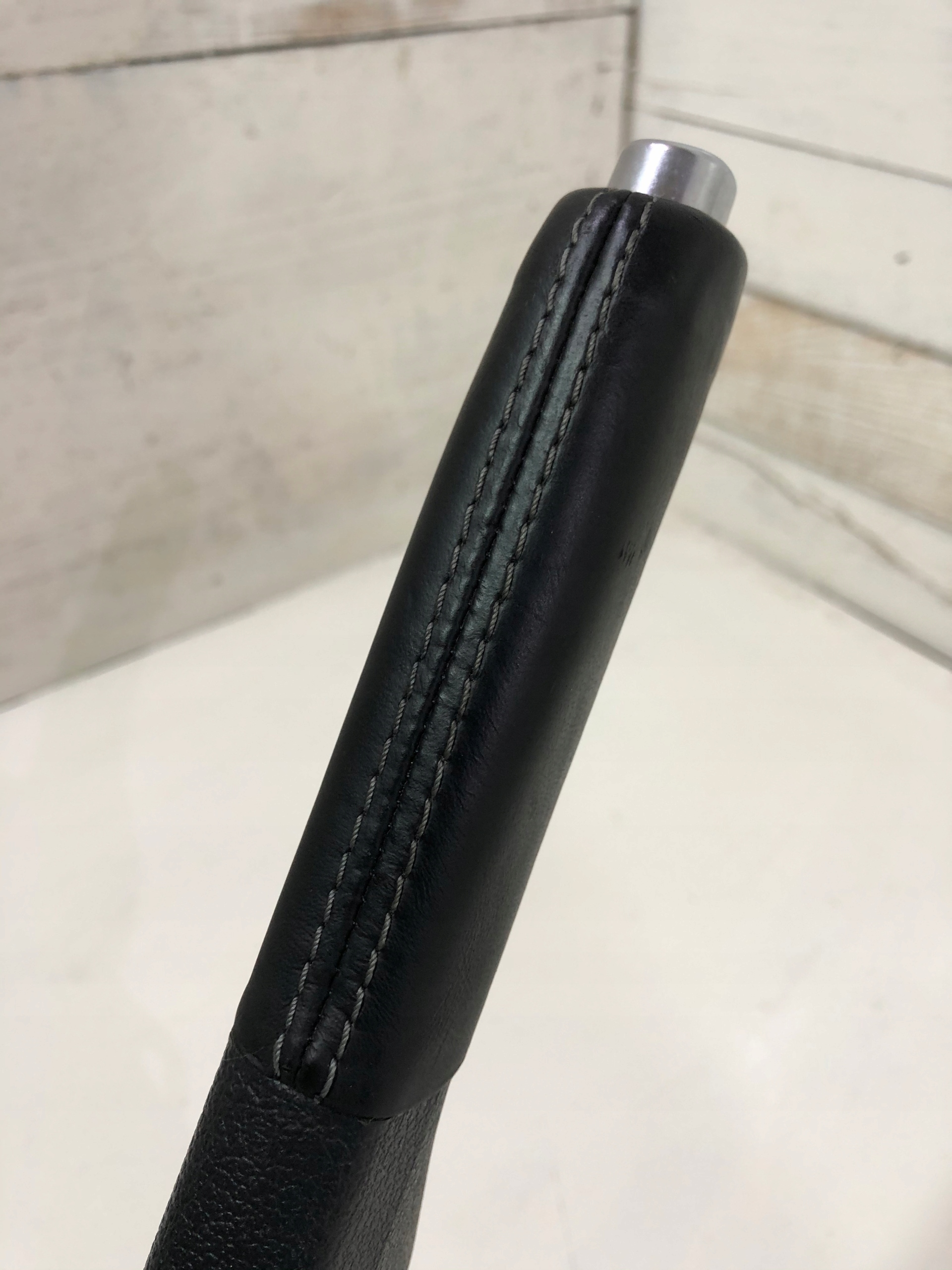 1K0711303M - РУЧНОЙ РЫЧАГ VW GOLF VI GTD СЕРЫЙ НИЧЕГО