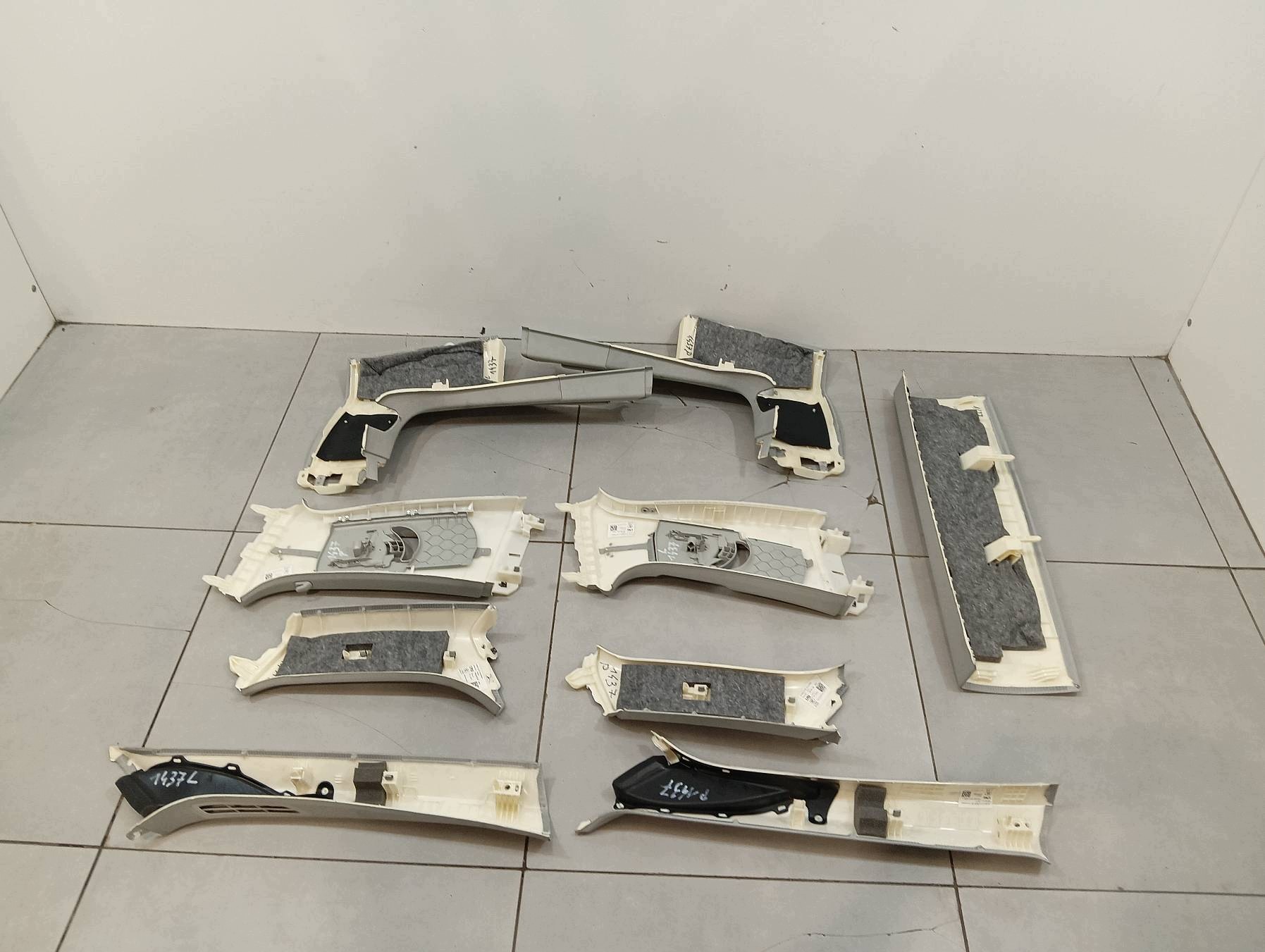 Blende Abdeckung SLUPKA A B C D KOMBI KOMPLET Audi A6 V (2018-) C8