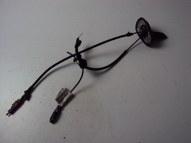 ANTENA DACHOWA MERCEDES CLS W219 04