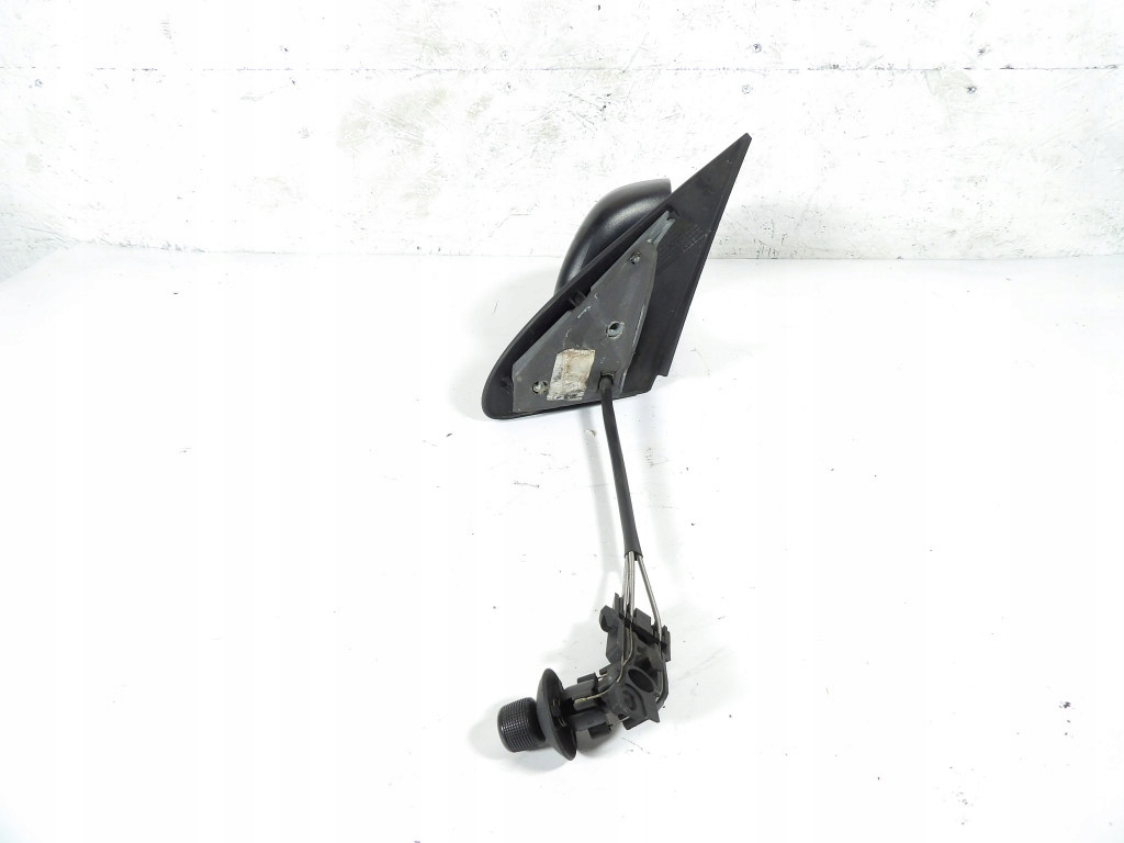 SKODA FABIA and mirror right manually