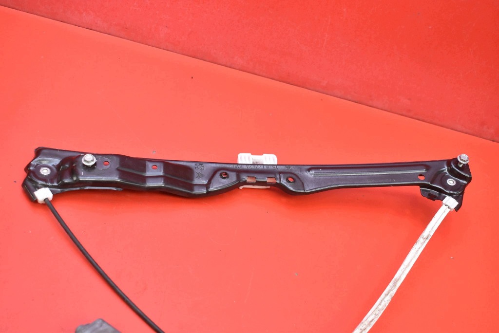 window regulator left front EU 9678189880 PEUGEOT 308 2 II T9 13-17
