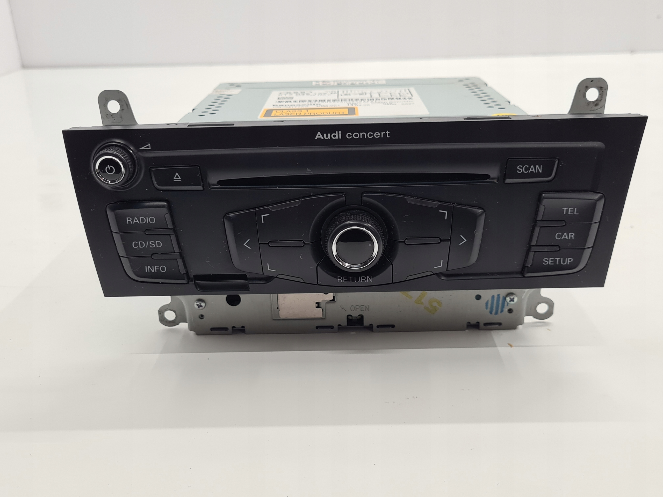 8T2035186B - Ауди а4 б8 радио КД Ауди концерт 8Т2035186Б