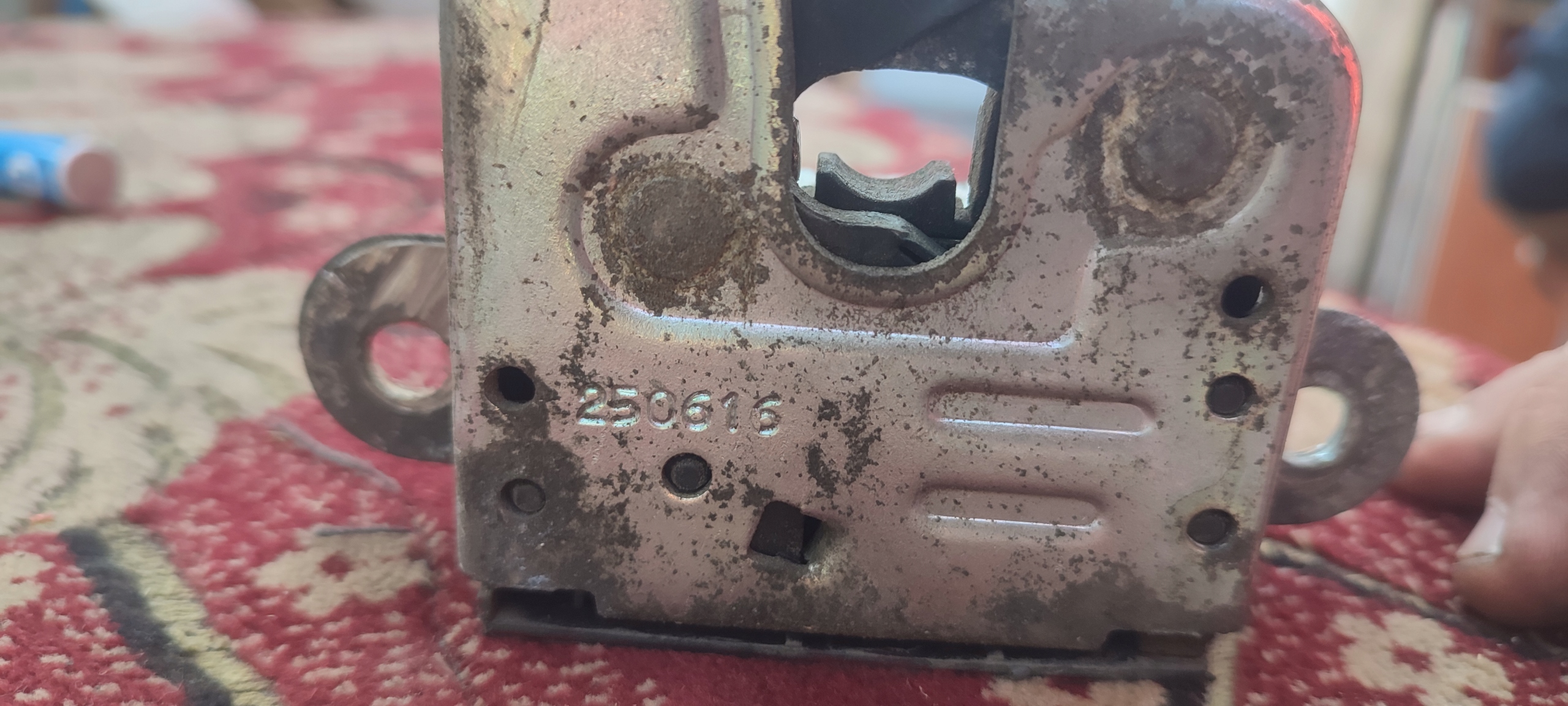 lock bonnet boot Seat Altea