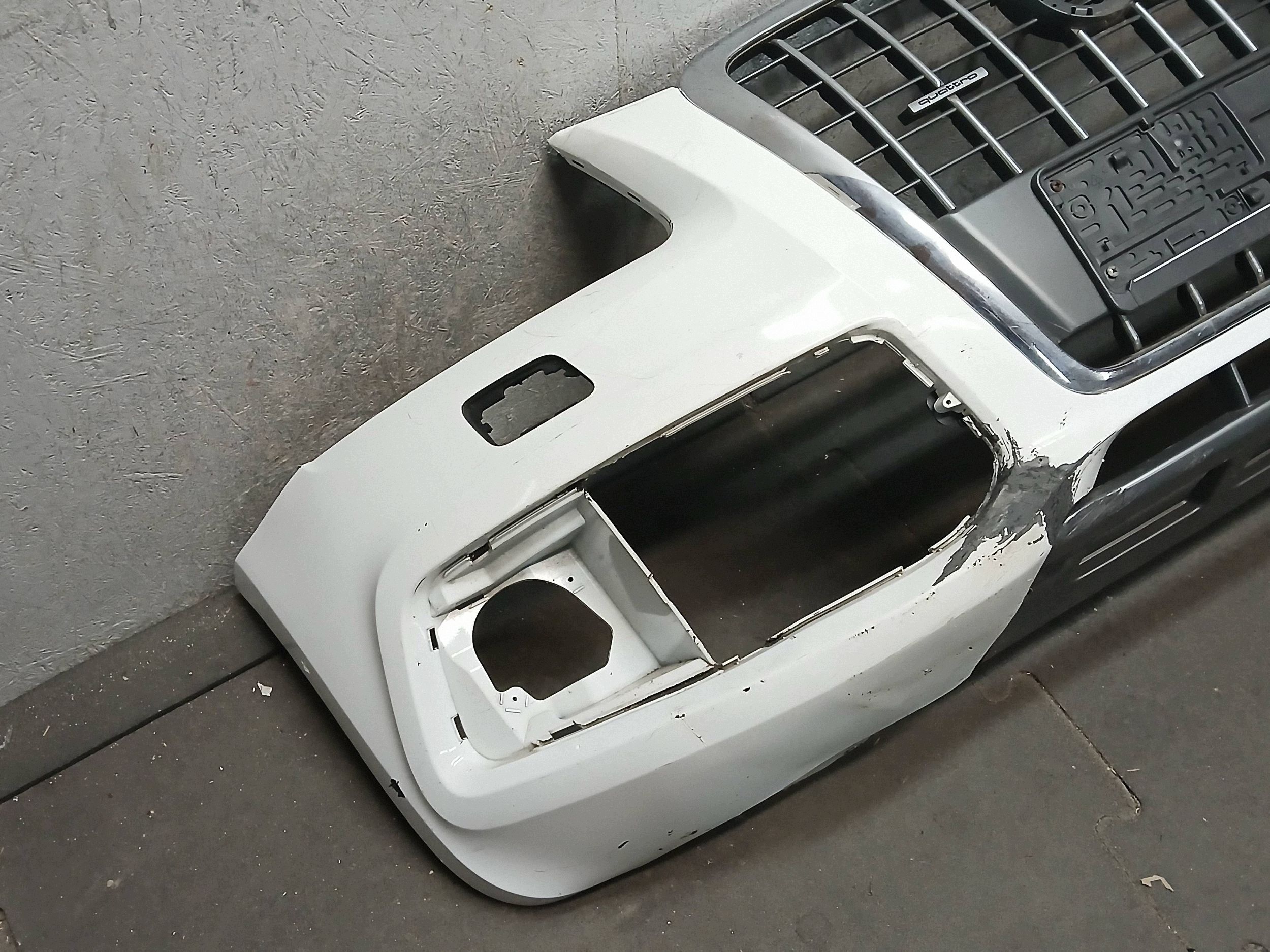 bumper front AUDI Q5 8R S LINE 08-12