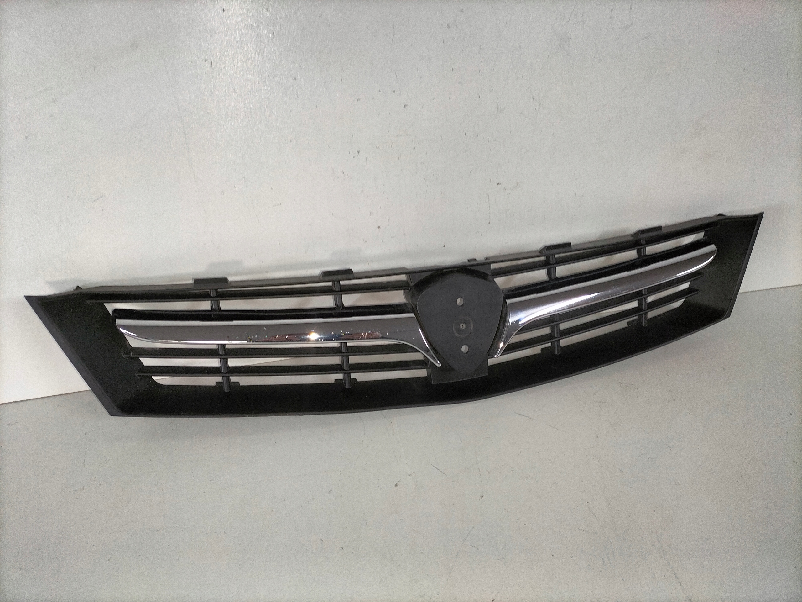 Grille/masque Grille Grille PROTON SAGA 11