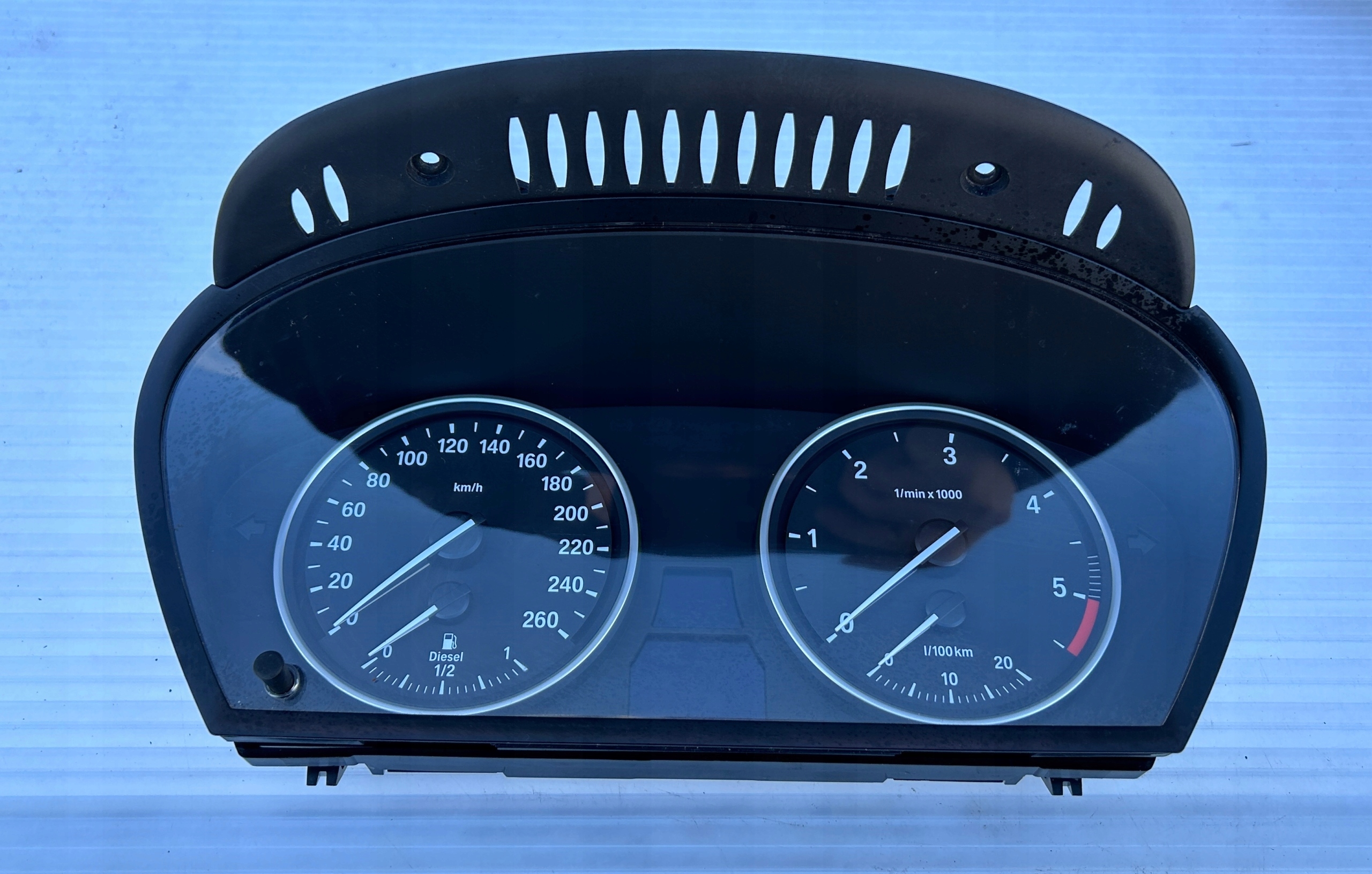 dials dials BMW X5 E70 3.0D 9153849