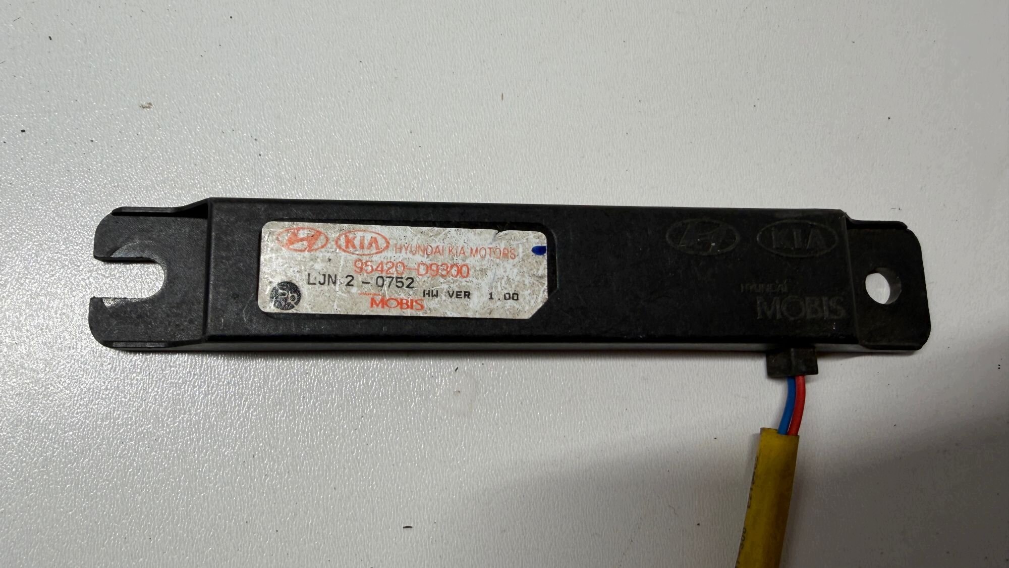 KIA SPORTAGE IV ANTENA KELLYS GO Sensor 95420-D9300 15-19