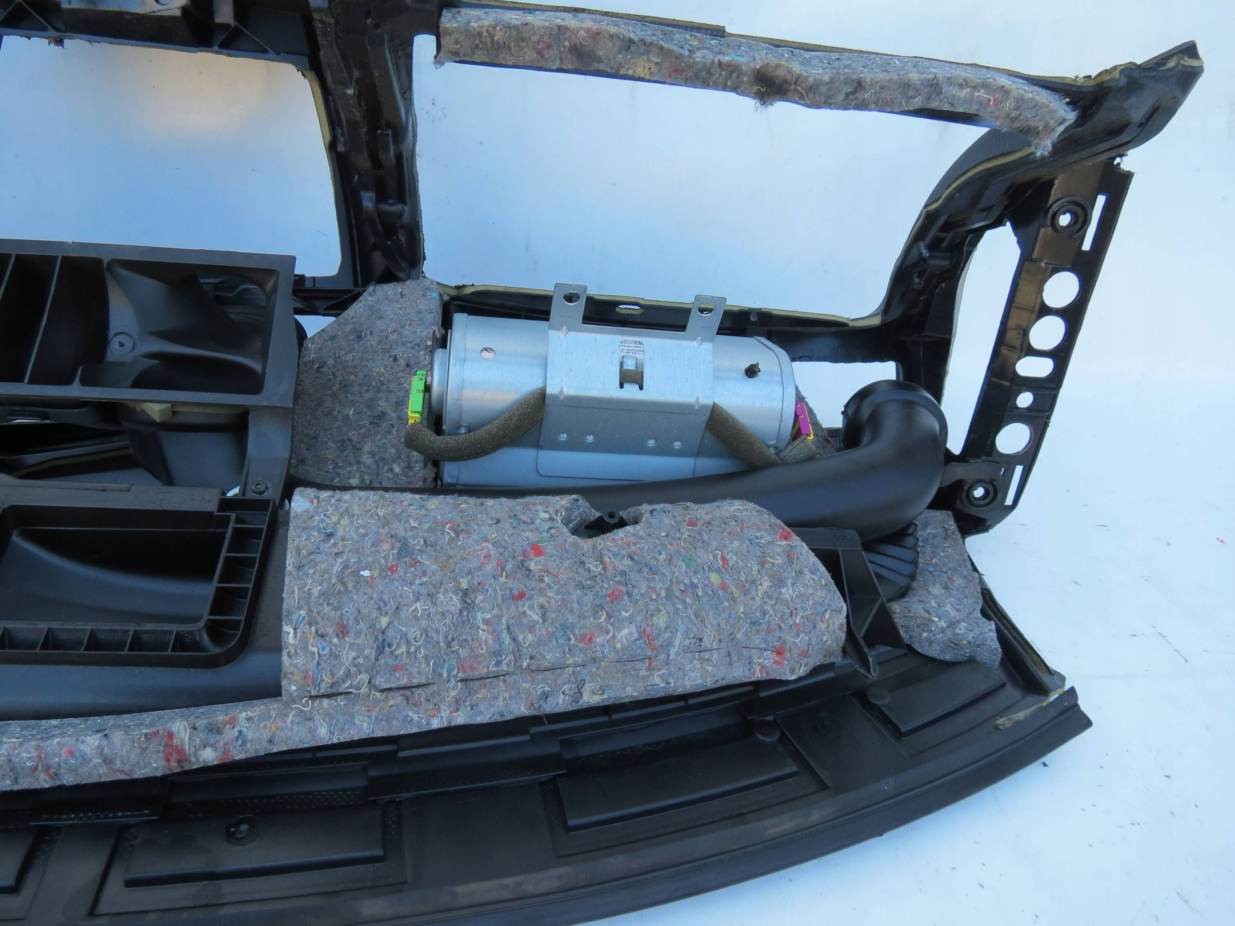 dashboard instrument panel VOLVO XC70 II CROSS AWD 2.4D 185KM 2000-2007r 39873728