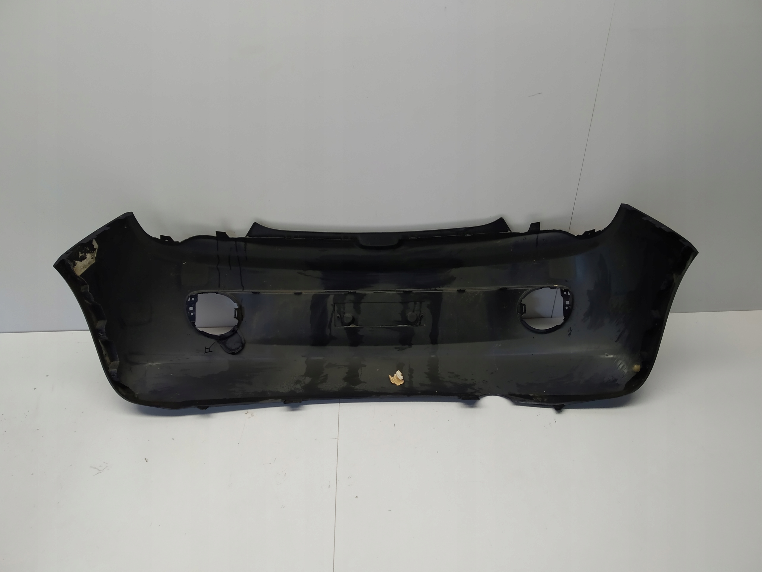 2012r + Opel Adam bumper rear part without otworow for PDC original
