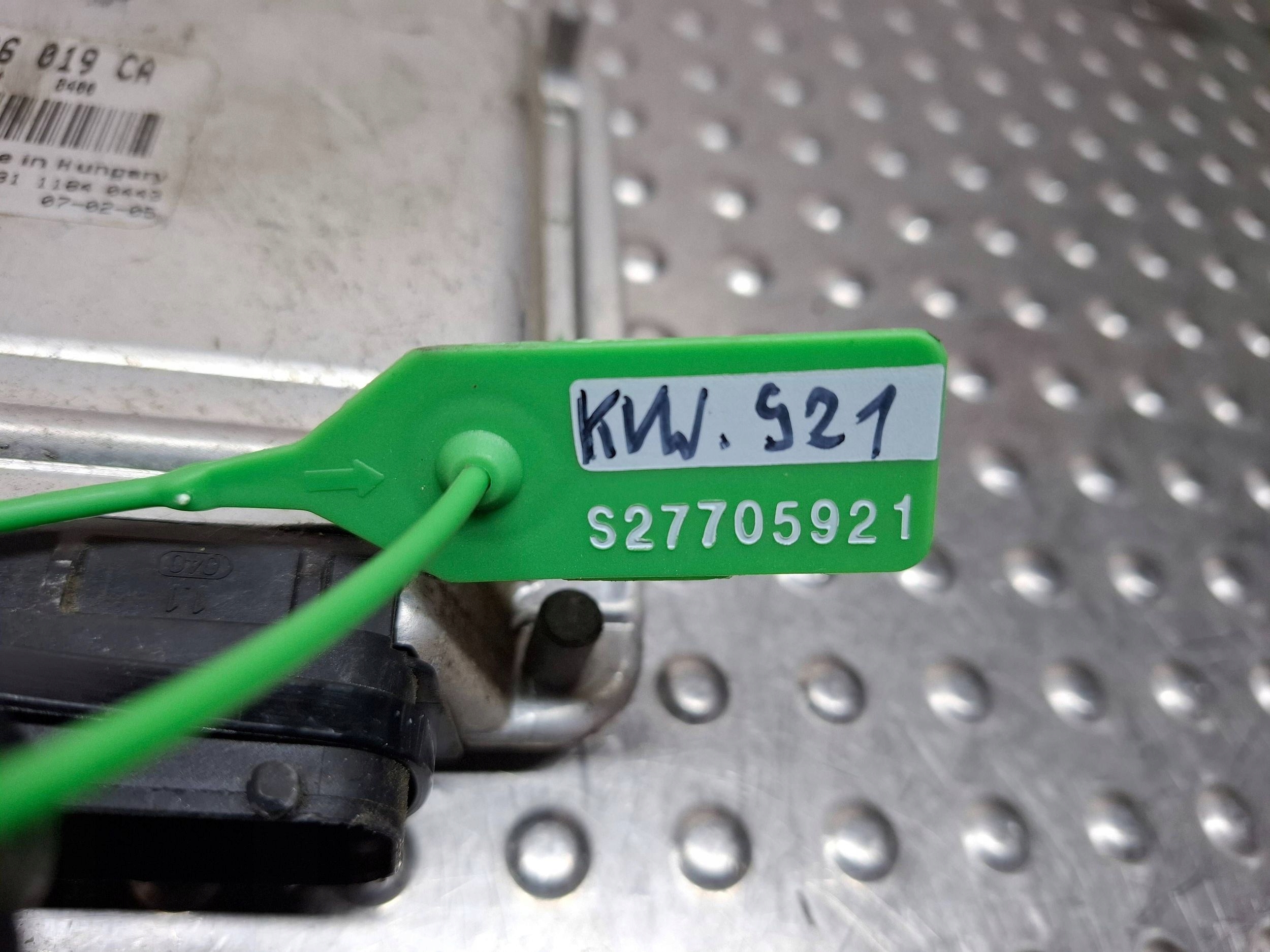 computer control unit of the engine 045906019CA 0281012195 VW POLO IV 1.4 TDI