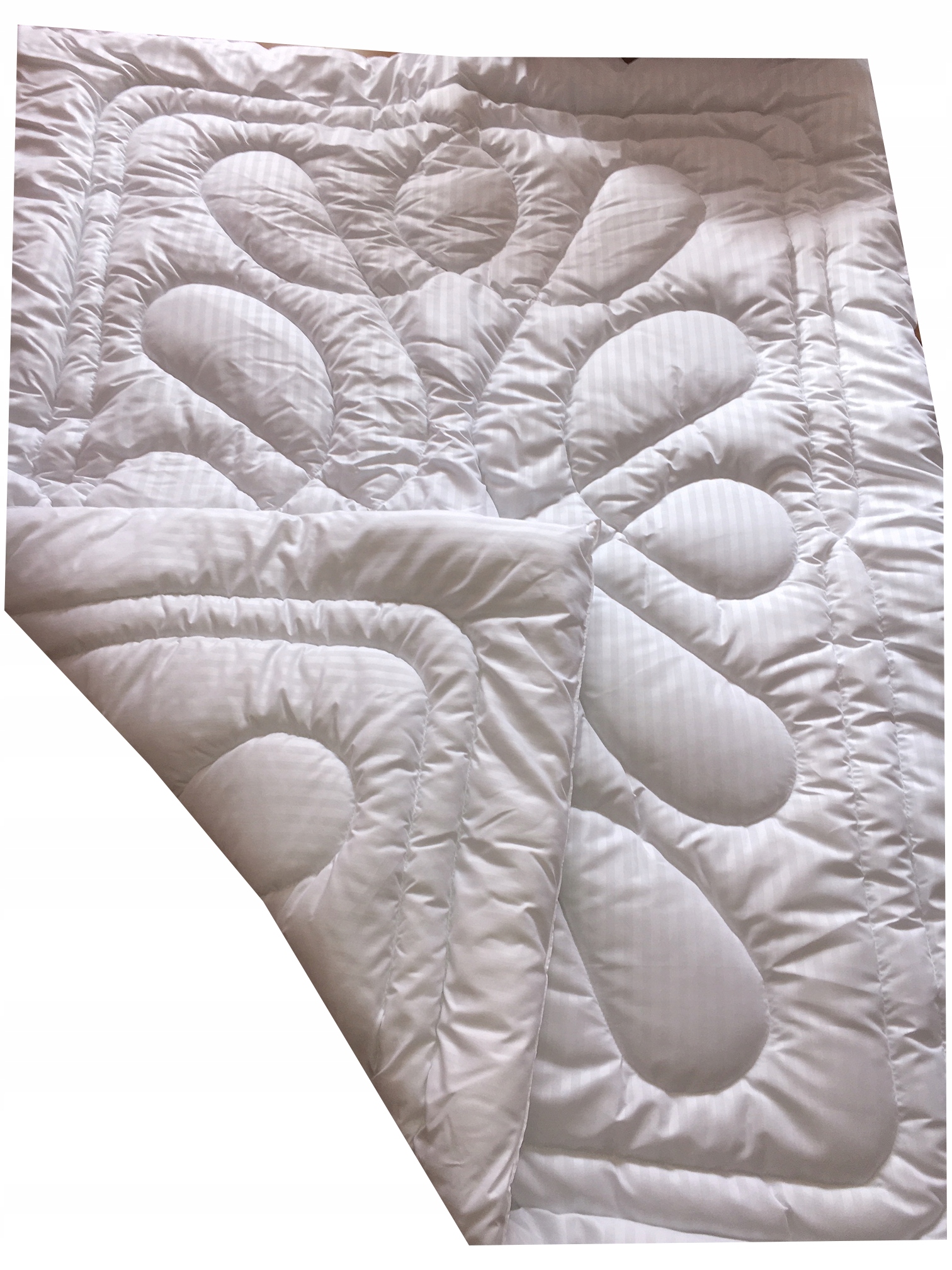 

Kołdra 160x200 Całoroczna