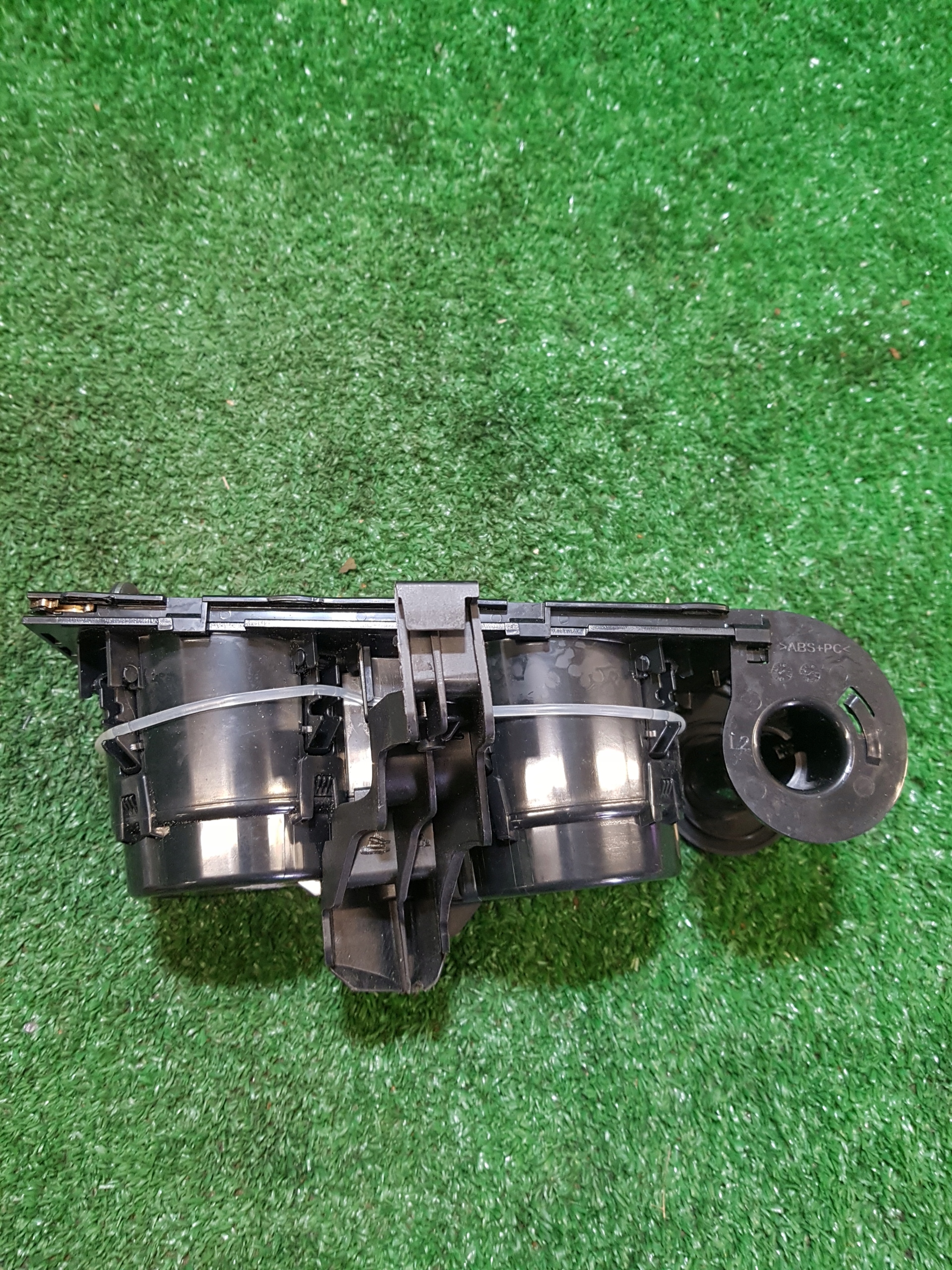 passenger compartment bracket for VOLKSWAGEN GOLF 7 5G0862531