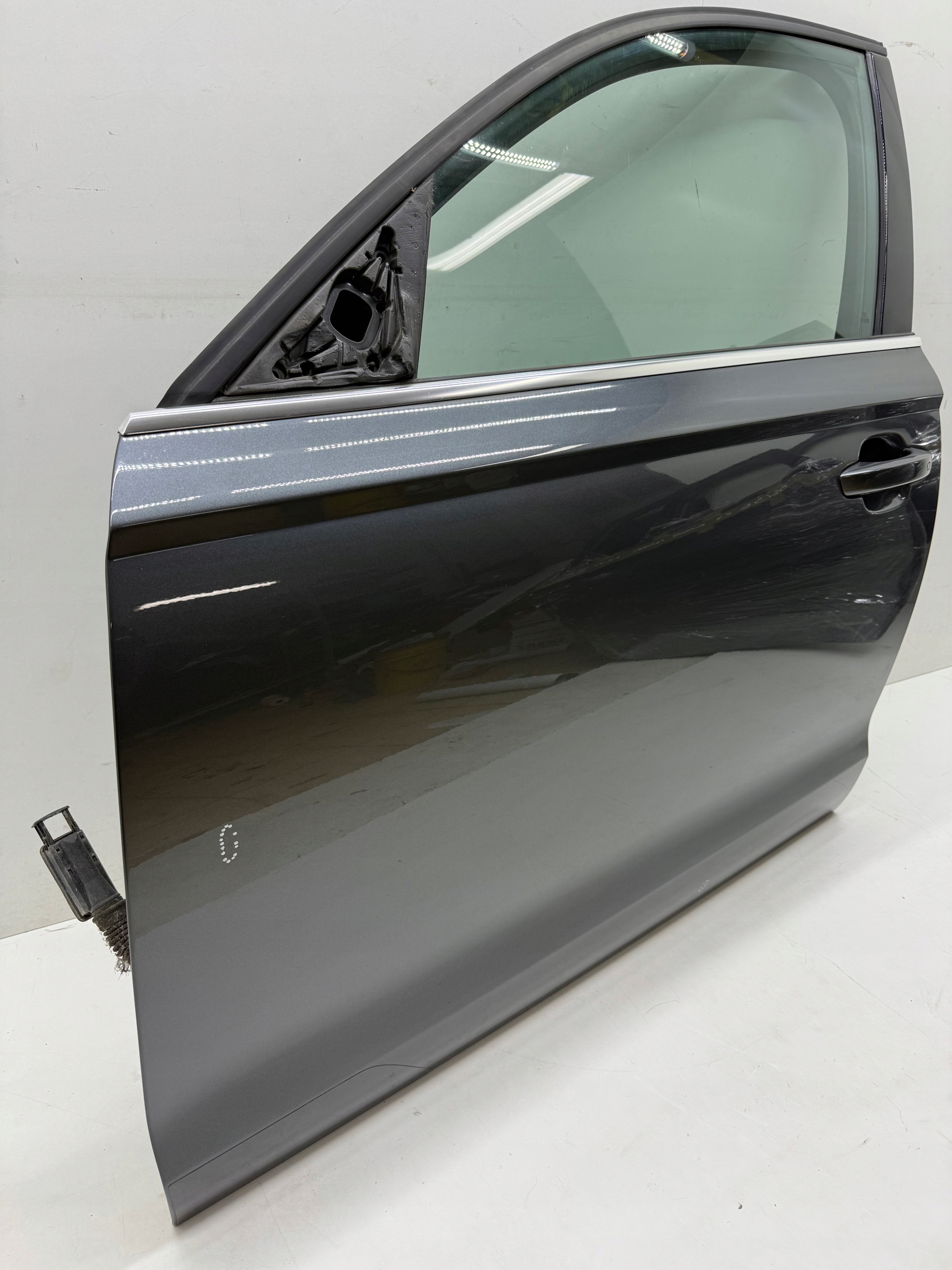 AUDI A6 S6 C7 door driver´s left front LZ7S nice complete