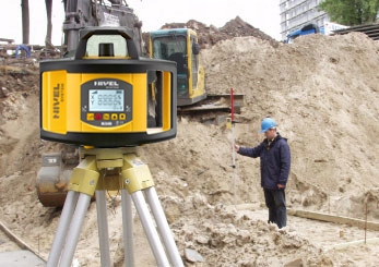 NIVEL SYSTEM NL540 DIGITAL NIWELATOR LASEROWY +++ Marka Nivel System