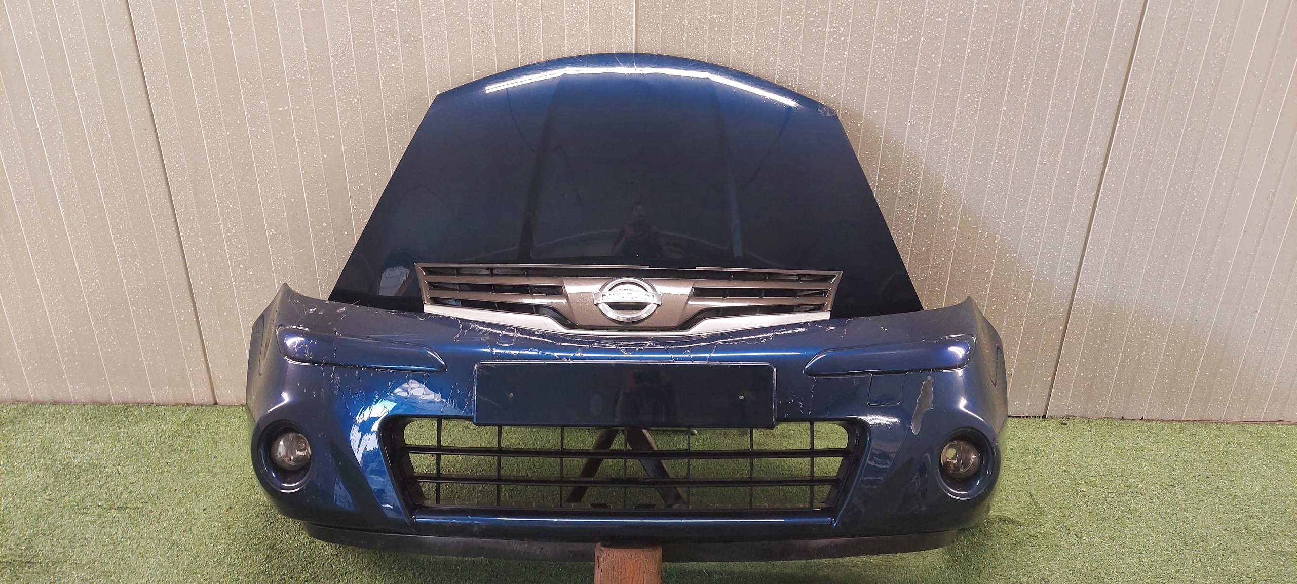 Stoßstange +Grill +abdeckung NISSAN NOTE LIFT E11 09-12 LAK: BW9G
