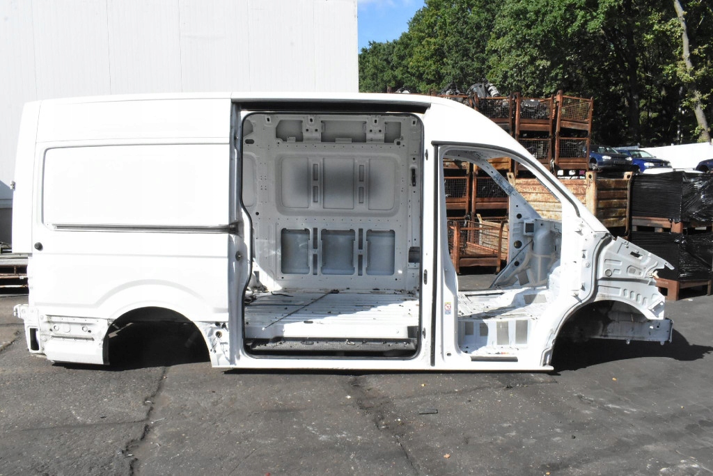 quarter fender left right rear part quarter pillar threshold VW CRAFTER e-CRAFTER