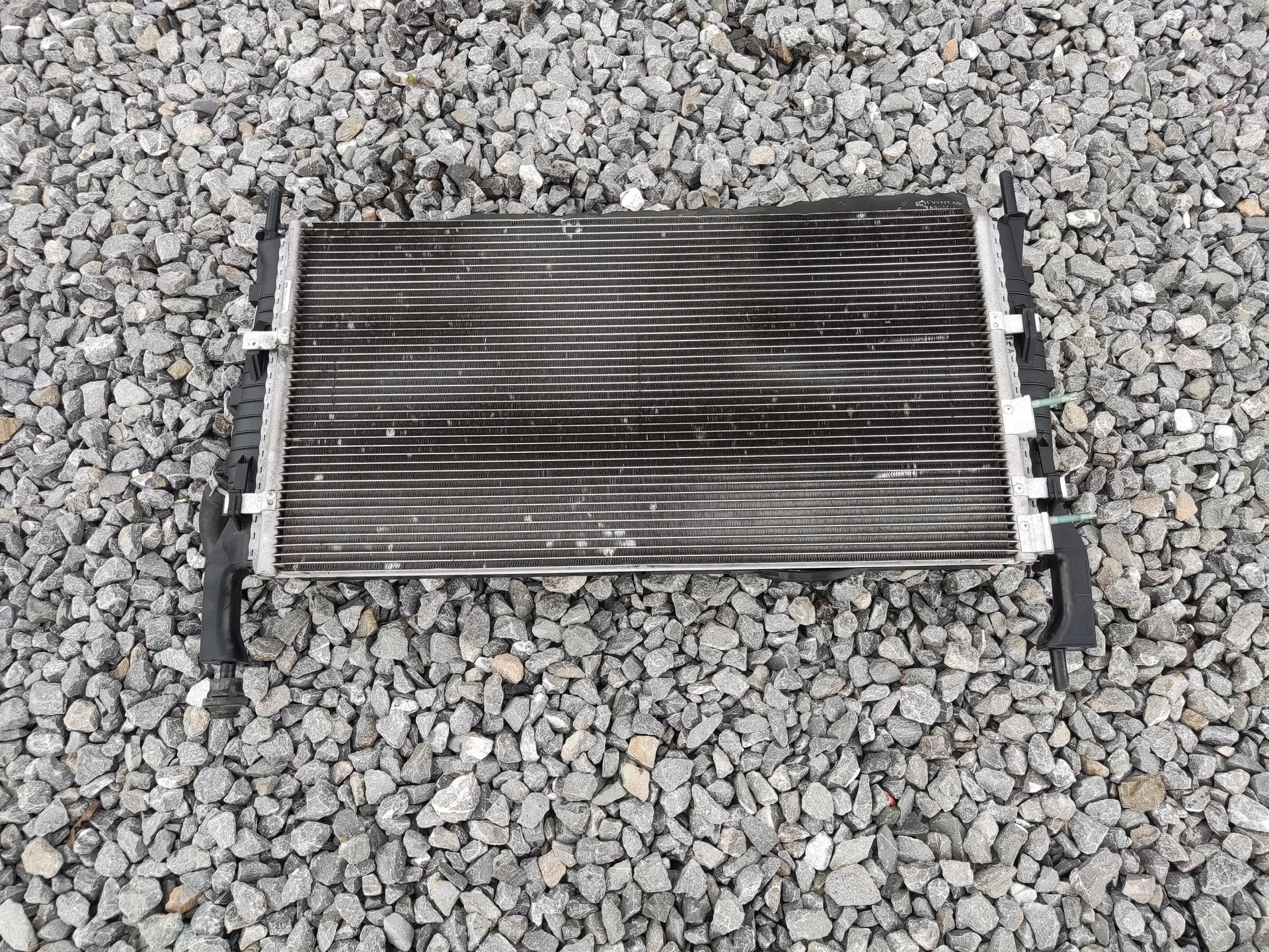 KOMPLET chladiče chladiče ventilátor FORD TRANSIT MK7 2.2 TDCI 2007-2013