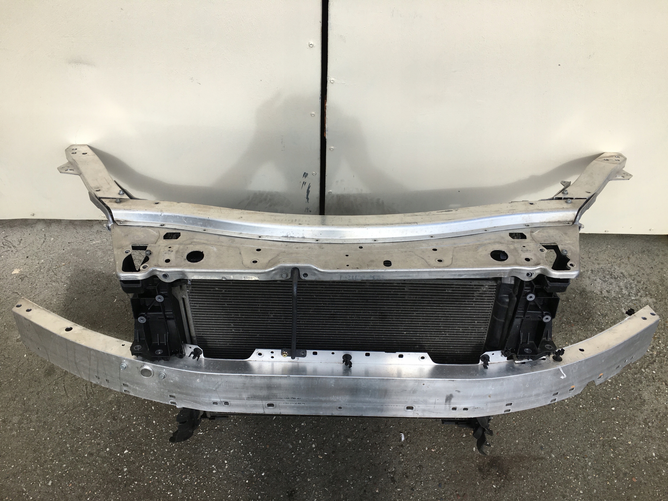 pas przedni wzmocnienie Mercedes GLC W253 253