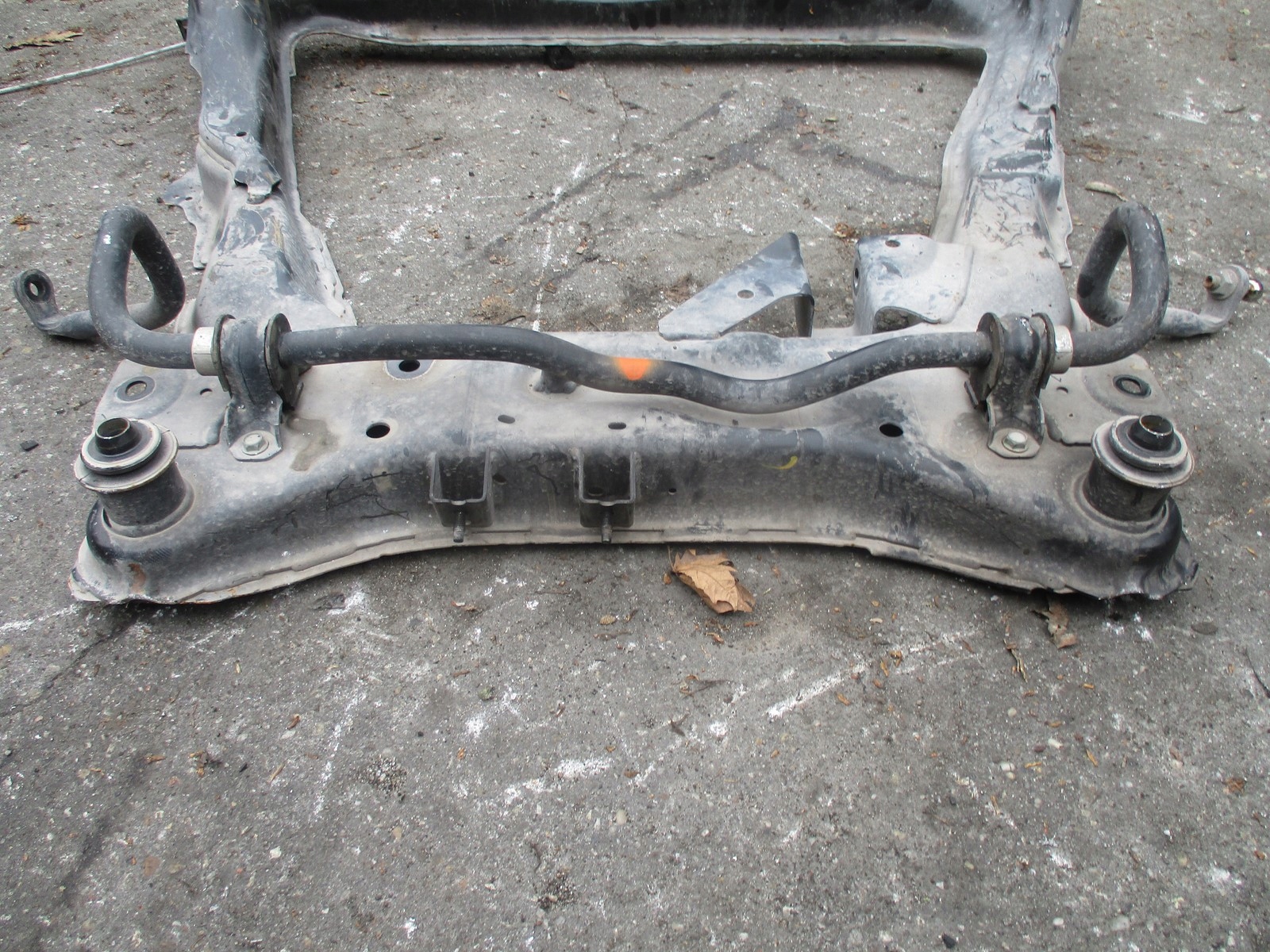 axle beam subframe axle beam NISSAN X TRAIL 1,6DCI