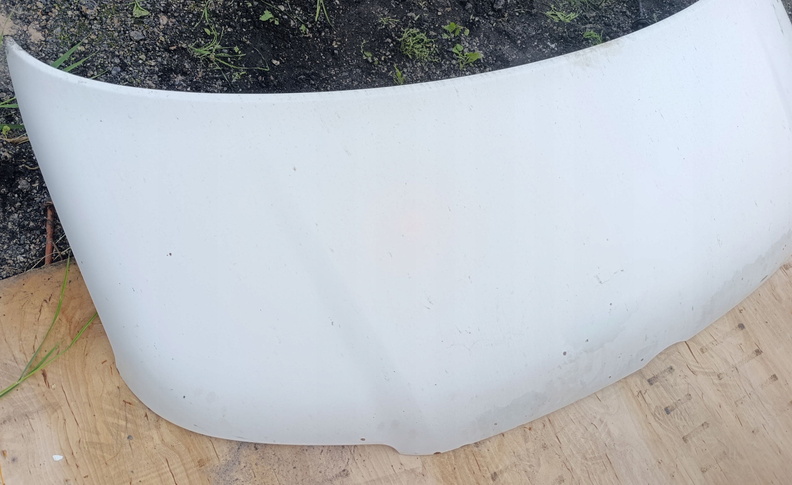 VW T5 bonnet biala