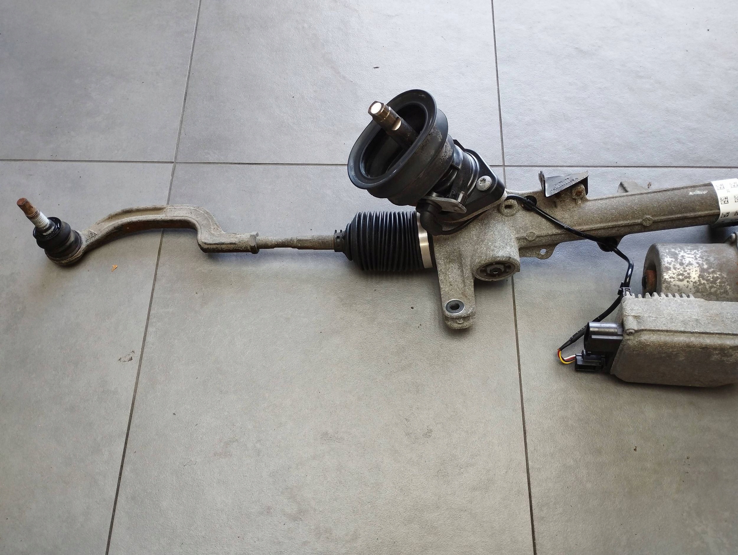 Mercedes B-KLASA W246 W242 servo control 2464604501