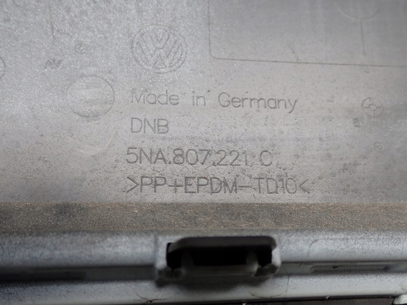 bumper front front VW TIGUAN 2 II 5NA LIFT 20