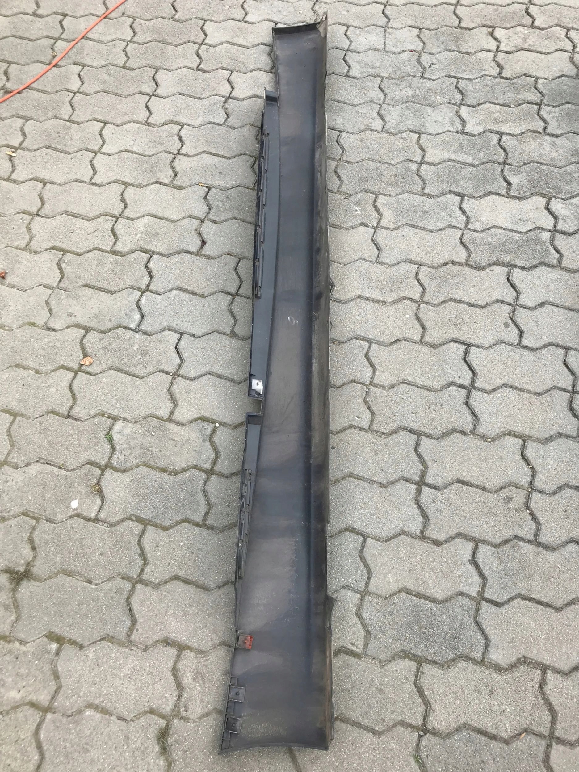 moulding threshold left BMW 1 E87
