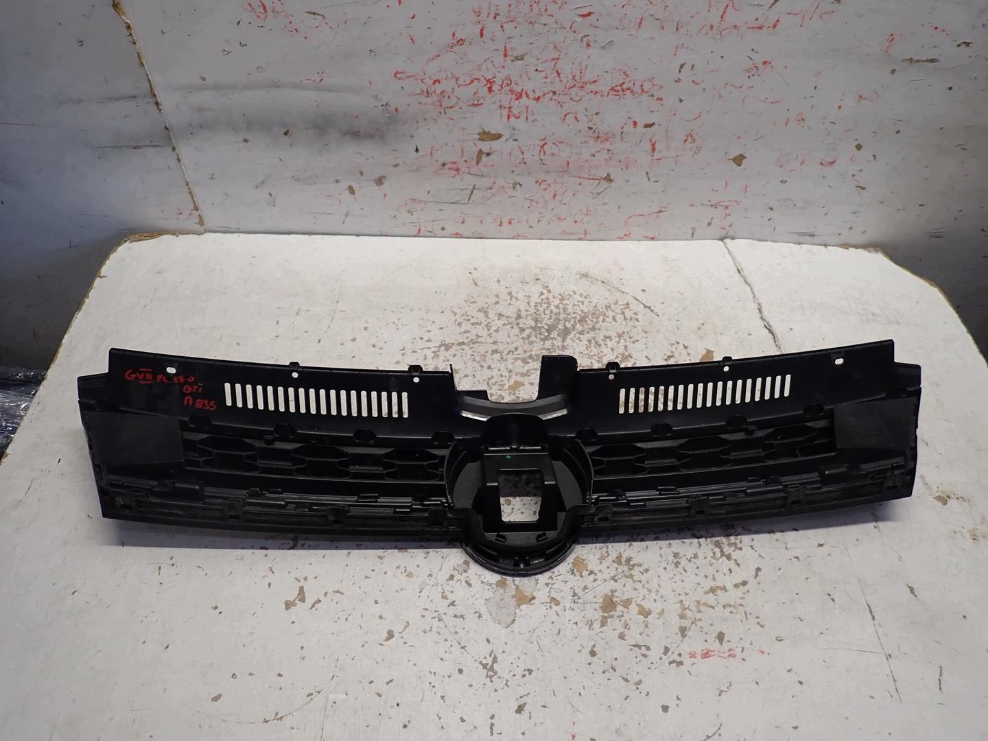 Grill VW GOLF VII LIFT GTI 2017- 5G0853653S