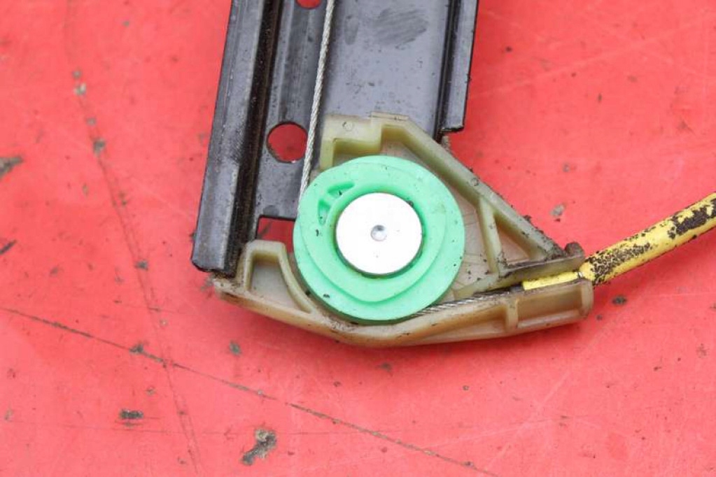 window regulator right front EU 5E0837462B SKODA OCTAVIA 3 III 13-17