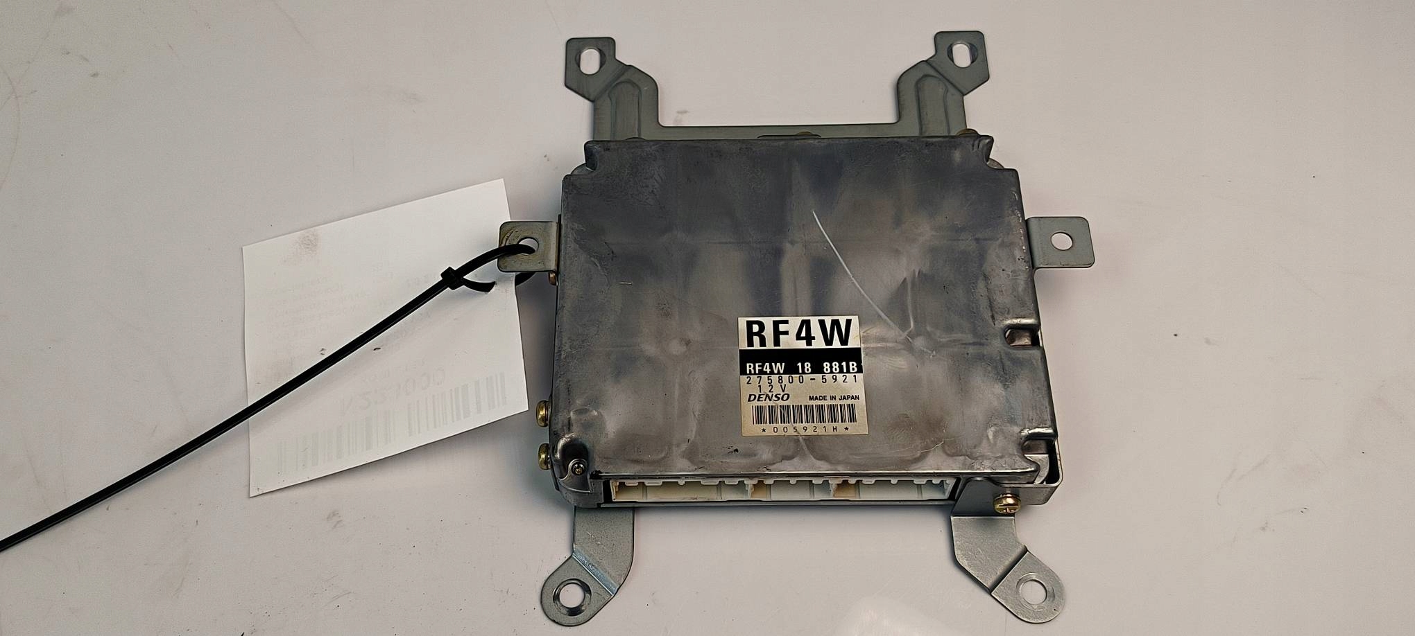 Ordinateur RF4W18881B MAZDA PREMACY