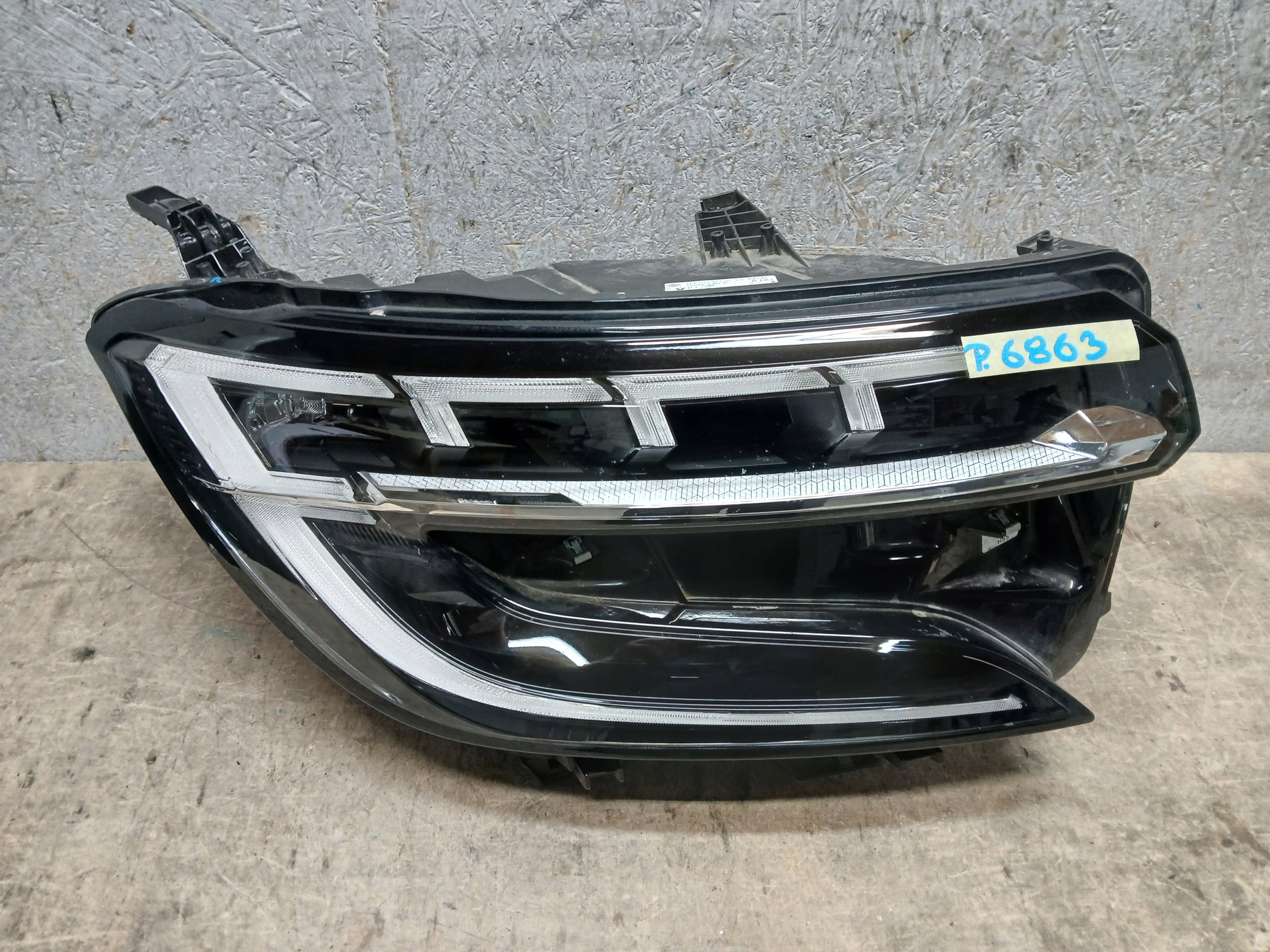 feu avant droit RENAULT AUSTRAL 22- FULL LED 260103381R