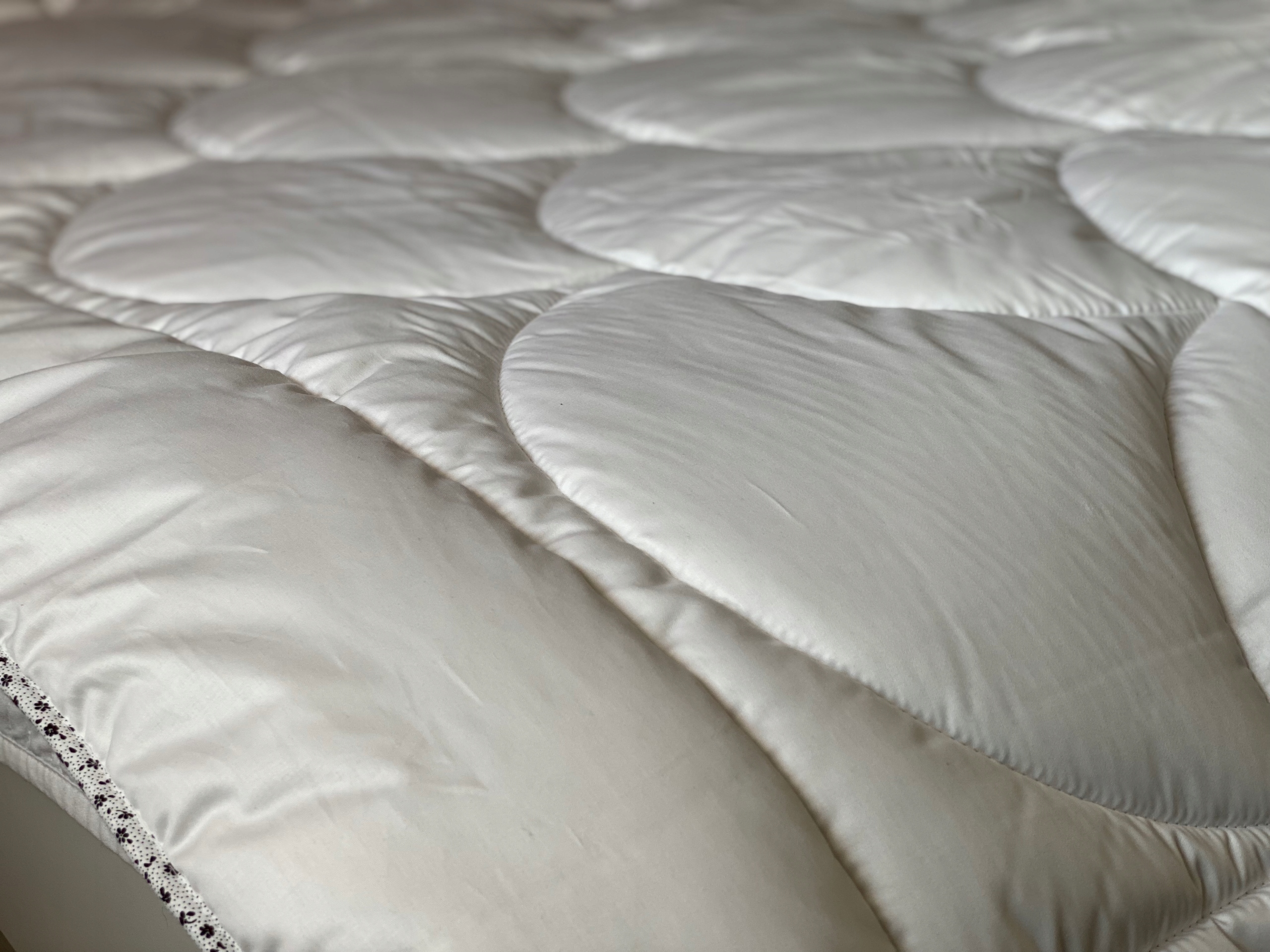 Naturalna kołdra Alpaka Całoroczna 140 x 200 cm Marka Merino Wool