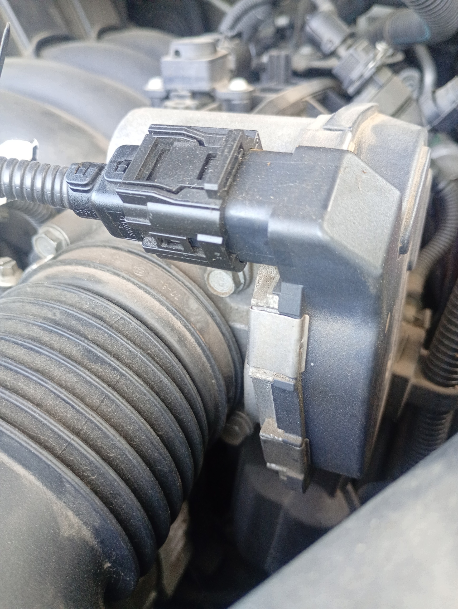 valvola a farfalla OE A2C53145951 BMW 1 e E81 07-11 1.6 16V