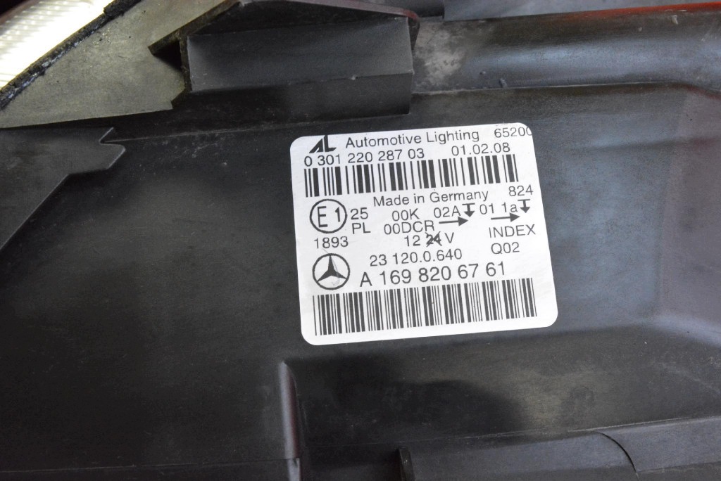 REFLEKTOR left light front lens EU A1698206761 MERCEDES B-KLASA W245