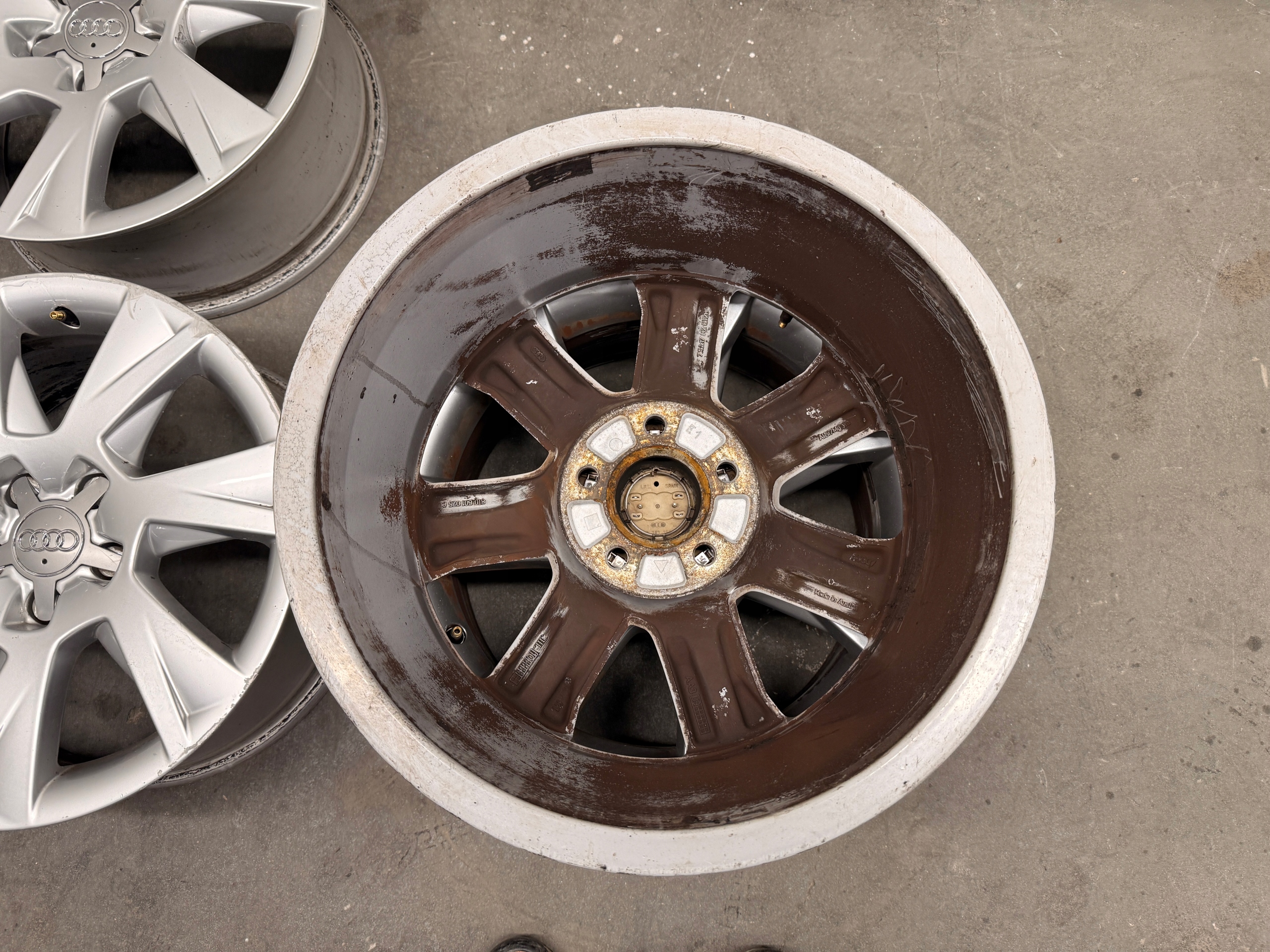 Audi A5 8T discs 7.5Jx17 ET28 5x112 8T0601025C