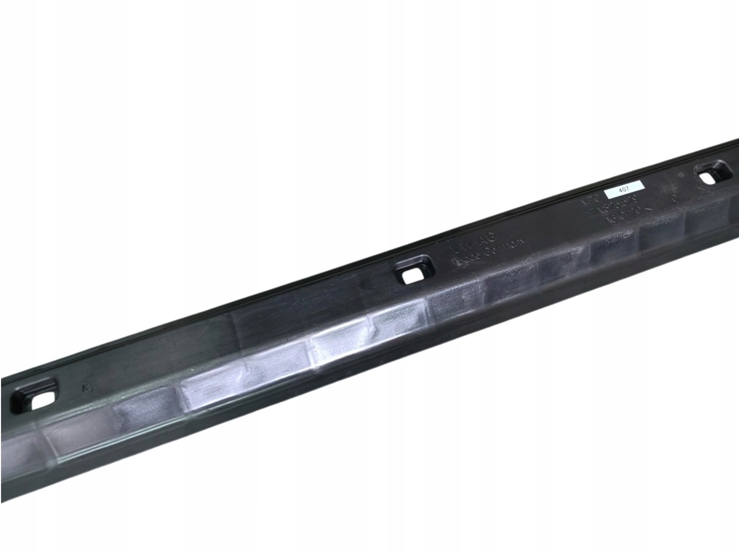 VW ID.3 ID.4 ID.7 CUPRA BORN cap moulding threshold left OE 1EA825529