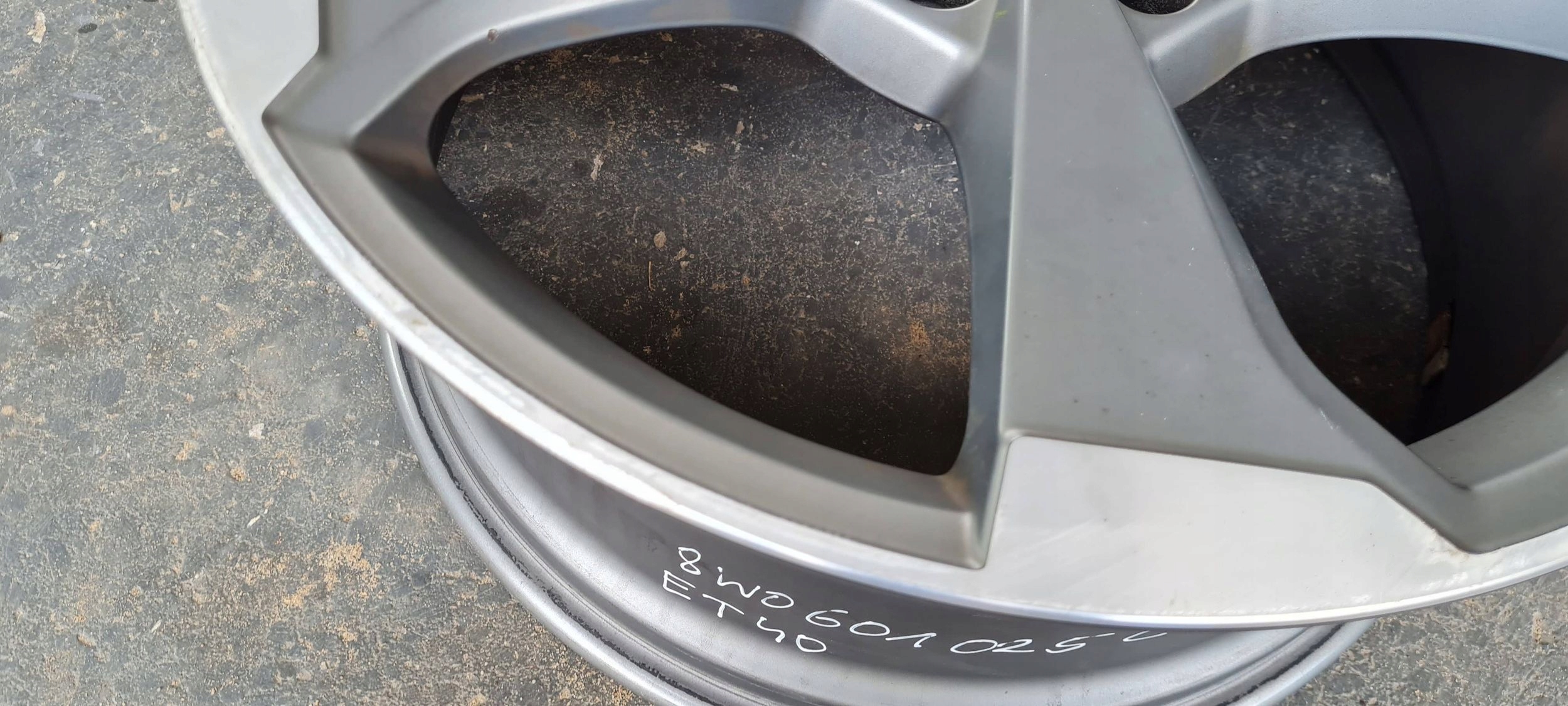 AUDI S4 B9 8W A4 disk disk ROTOR ET40 8.5 R19 8W0601025CG
