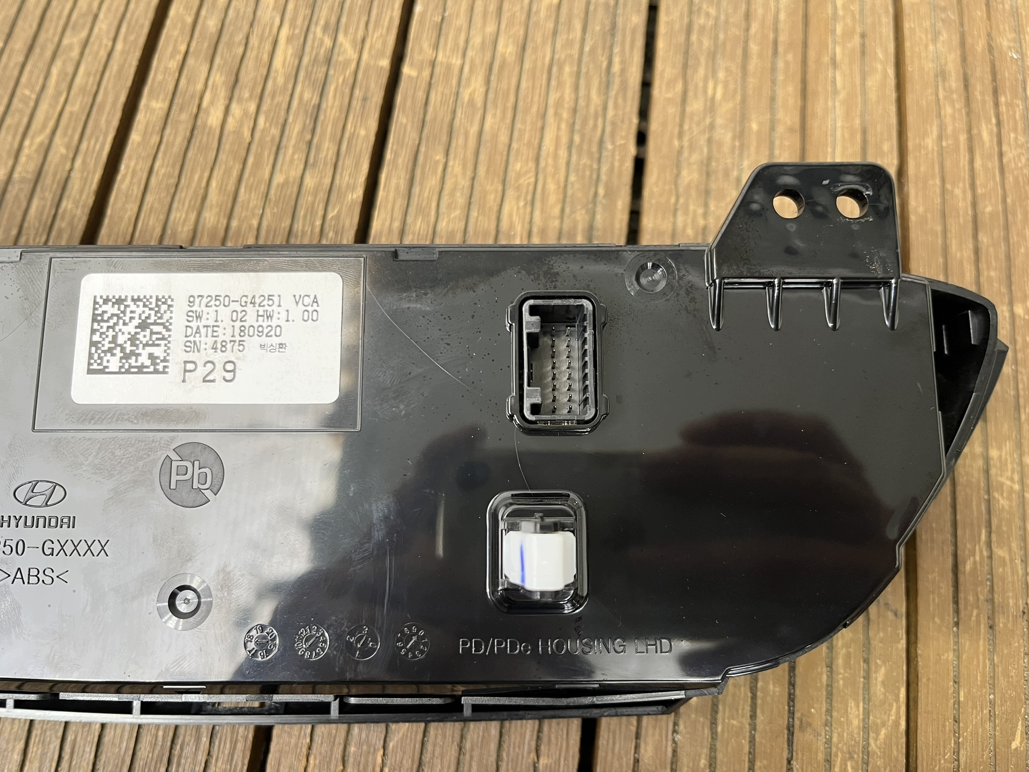 HYUNDAI i30 III 16-23 Unite commande clima Bouches buses 97250-G4251 OE
