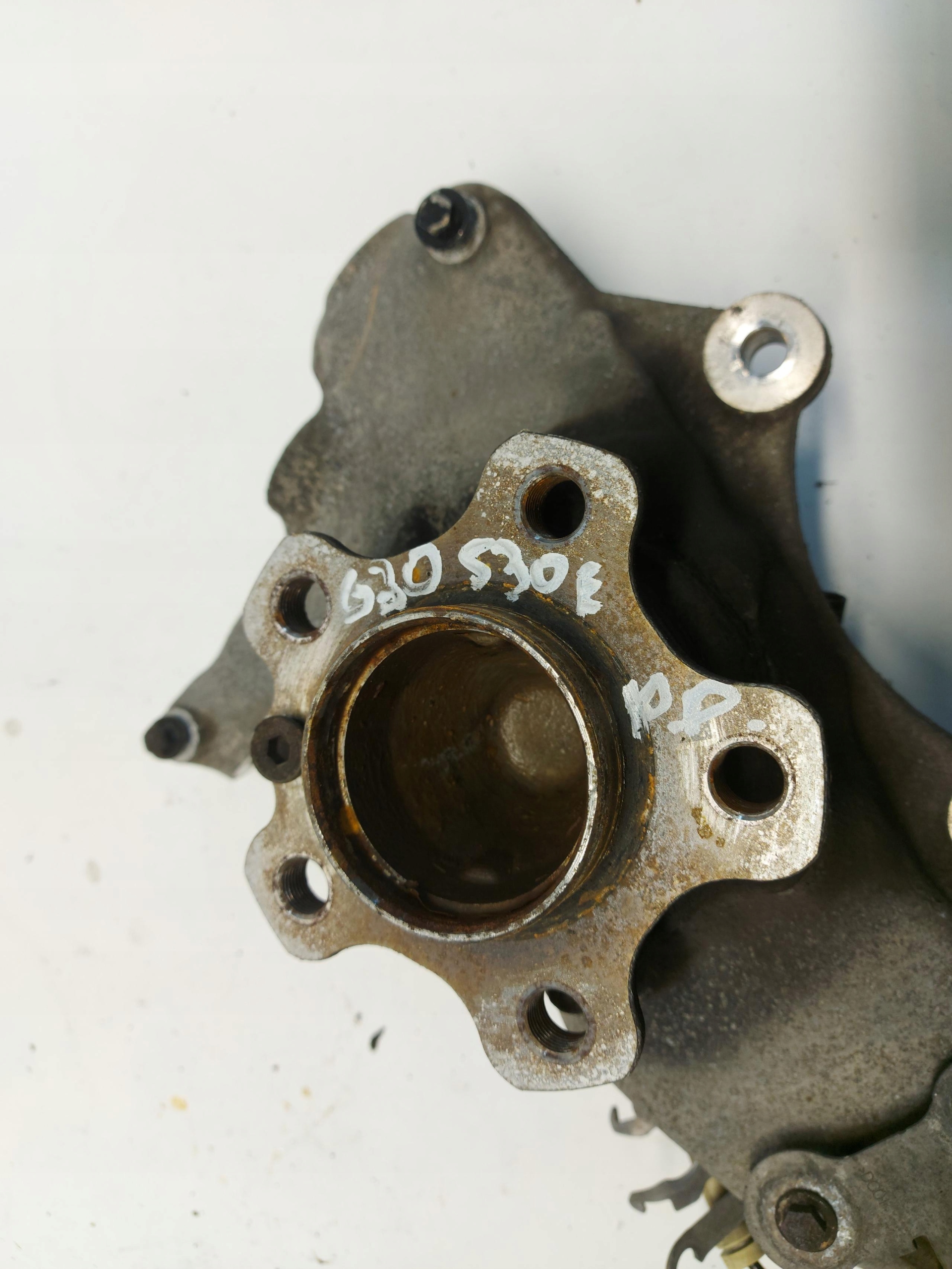 BMW G30 530e swing right front 6884382-02