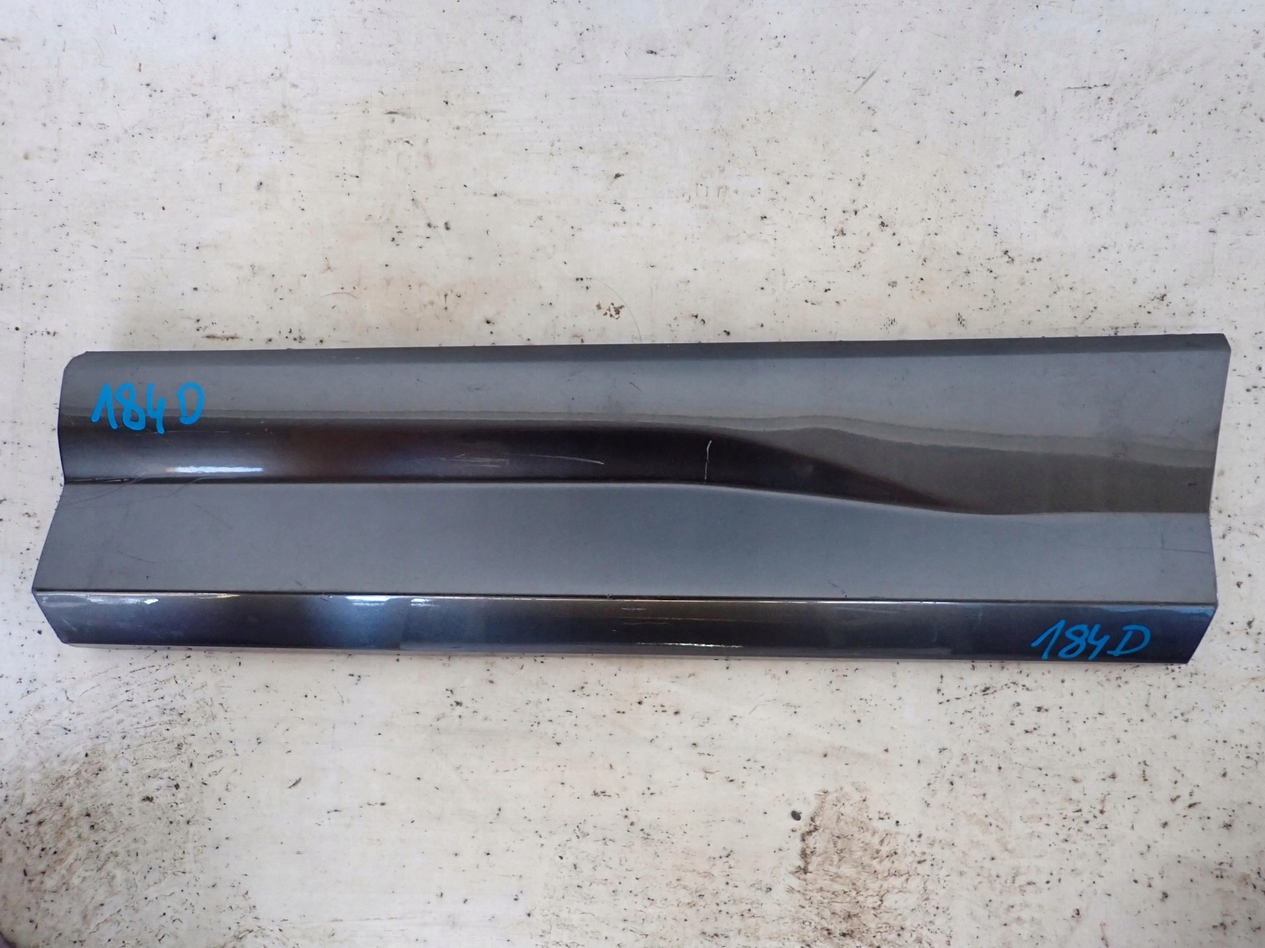 AUDI Q2 S-LINE 16-> moulding door left rear part 81A853969A