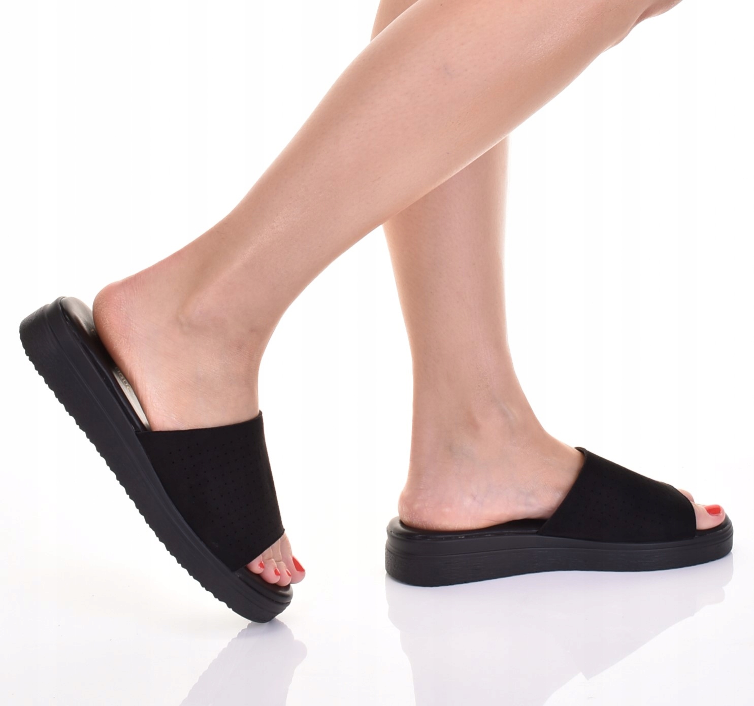 KLAPKI DAMSKIE SKÓRZANE NA KOTURNIE Z PIANKI LEKKE MEDYCZNE NA LATO Marka inna