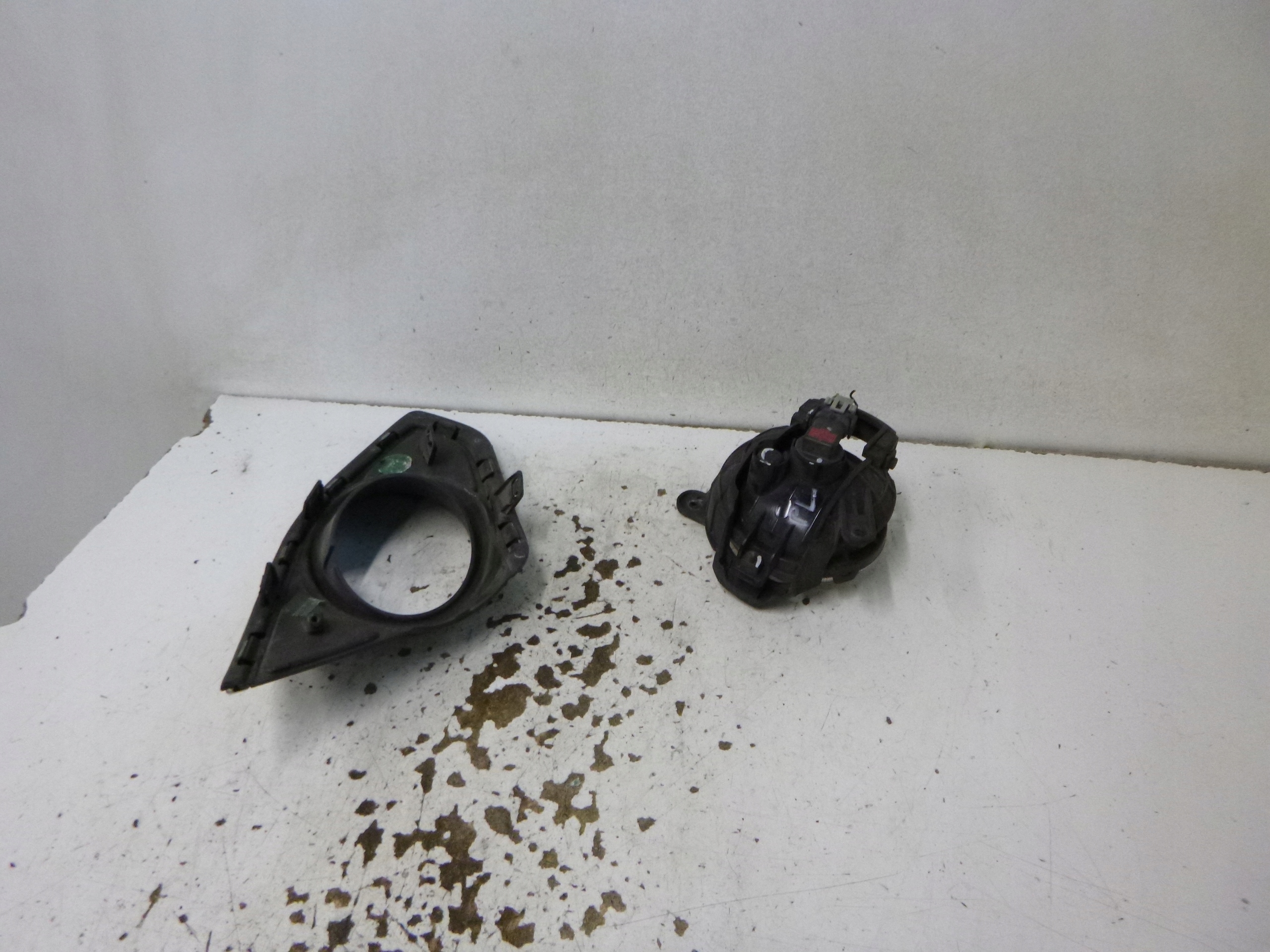 light fog lights fog light grid front left CHROM CHEVROLET SPARK M300