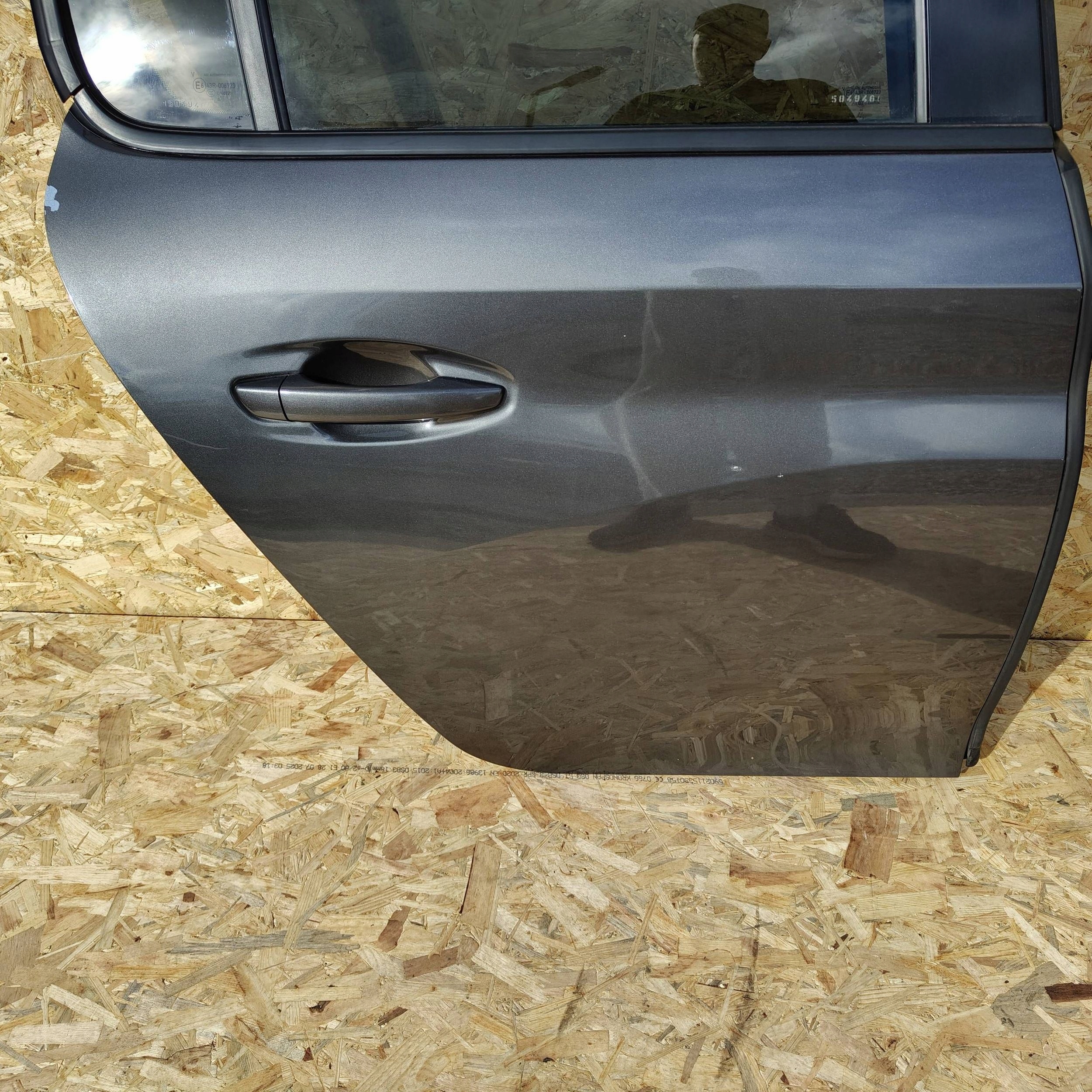 Peugeot 208 2022 rear part side right door front EVL EVLC