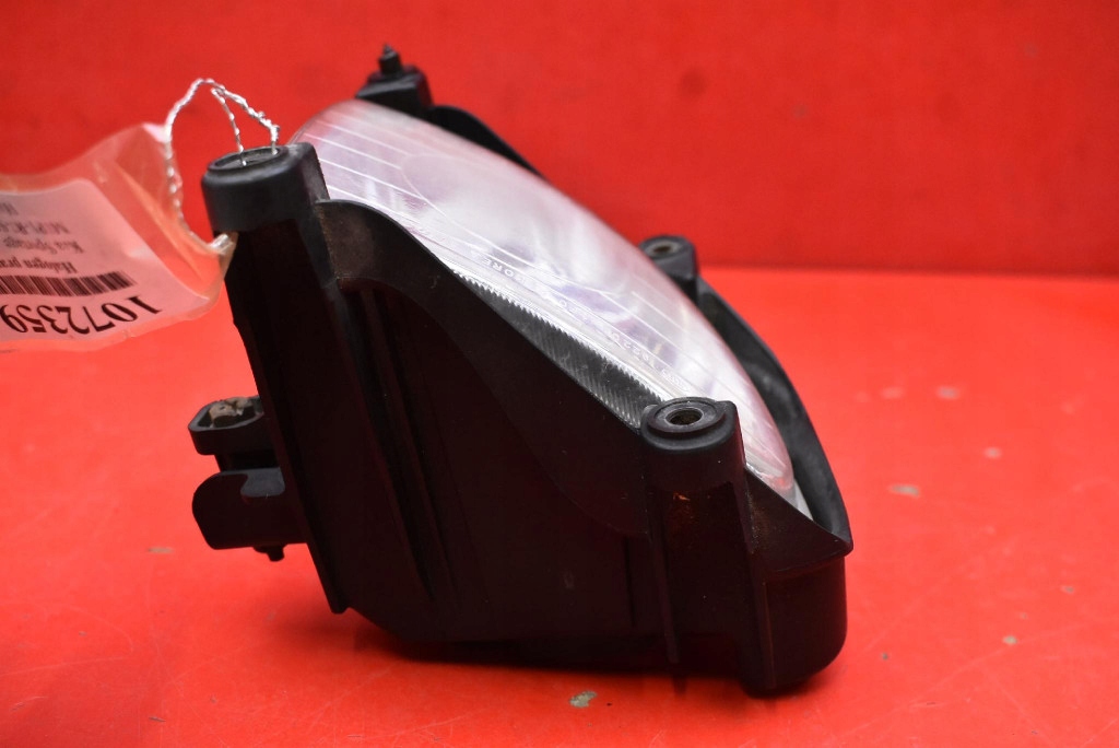 fog light right front front 92202-1F0 KIA SPORTAGE 2 II 04-08