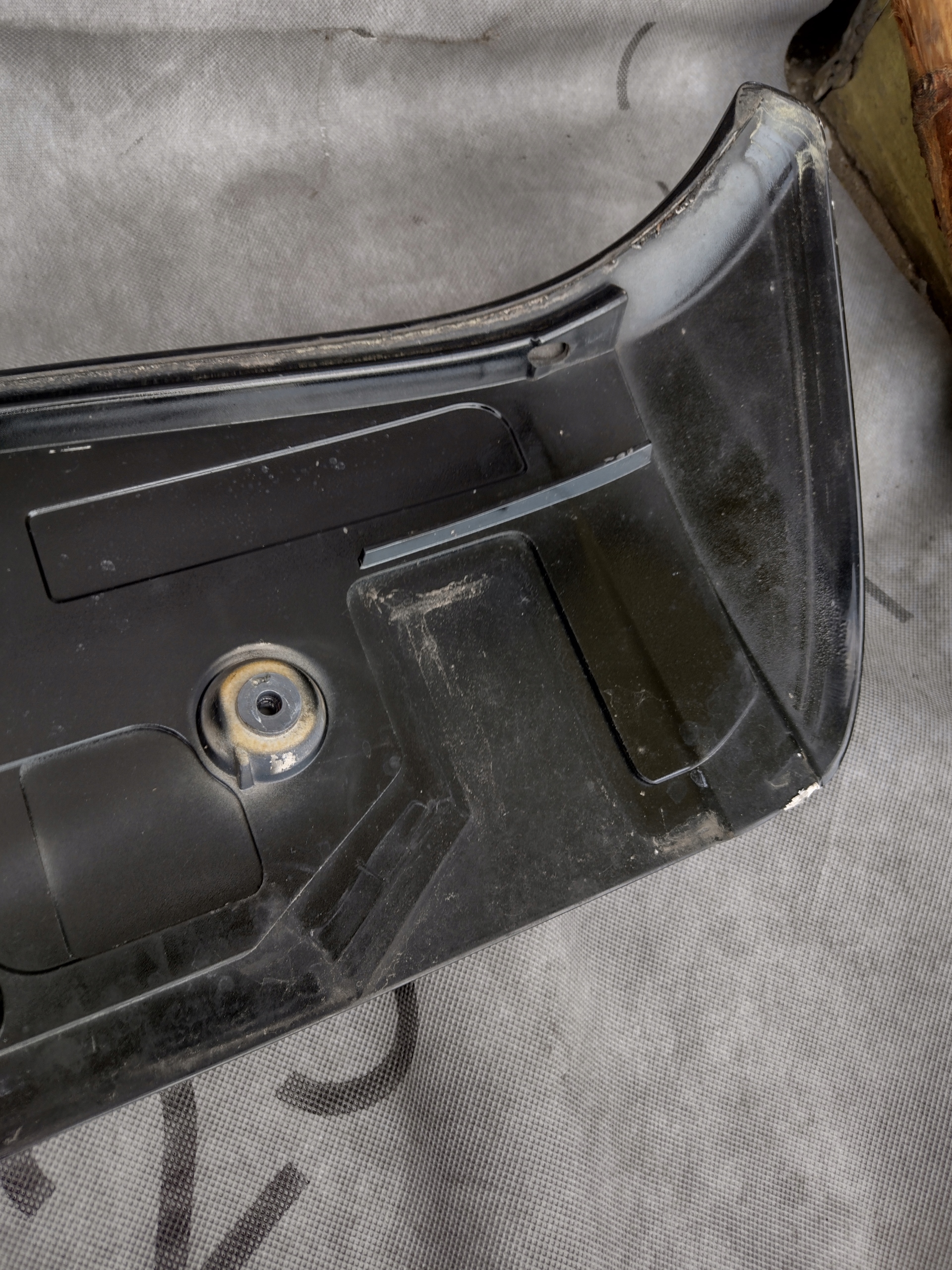 Spoiler, lotka bonnet Porsche Cayenne k:LM6X