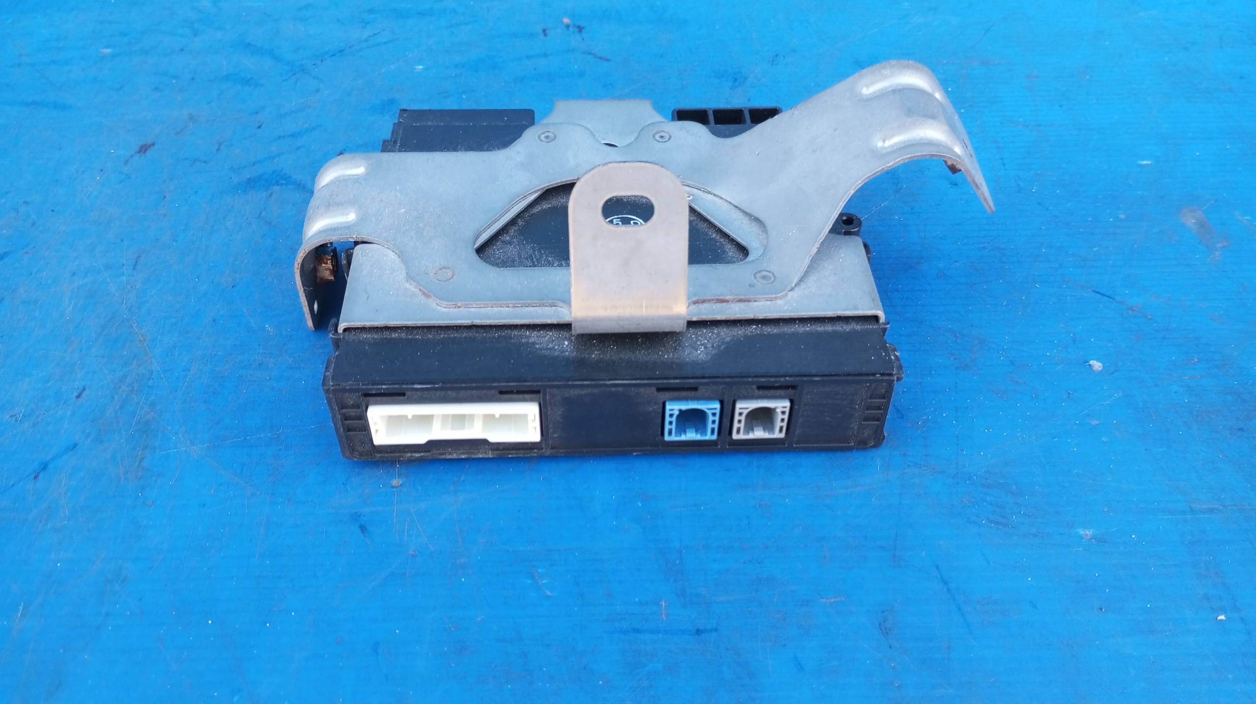 86740-42081 MODUŁ STEROWNIK TELEFONU TOYOTA RAV4 RAV-4 V 2019- Kod producenta 86740-42081