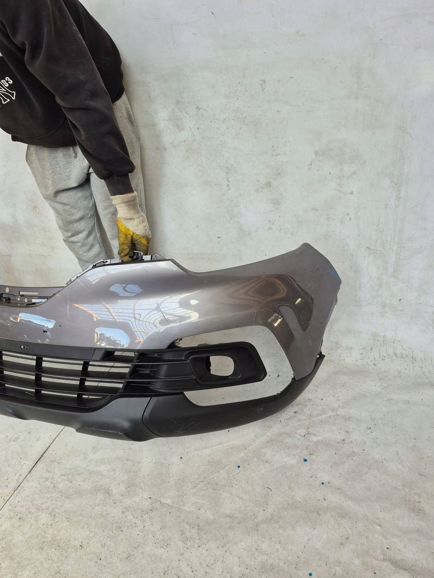 RENAULT CAPTUR and LIFT 17- bumper front front