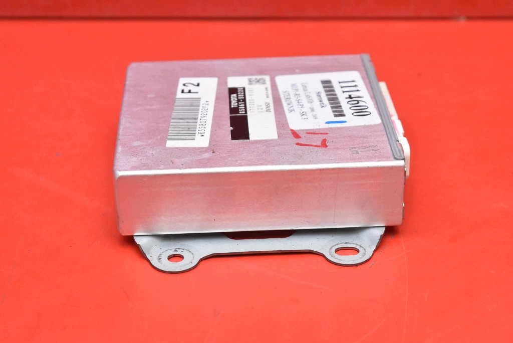 control unit module seat left rear part 85861-50220 LEXUS LS 4 IV LS600H 06-09