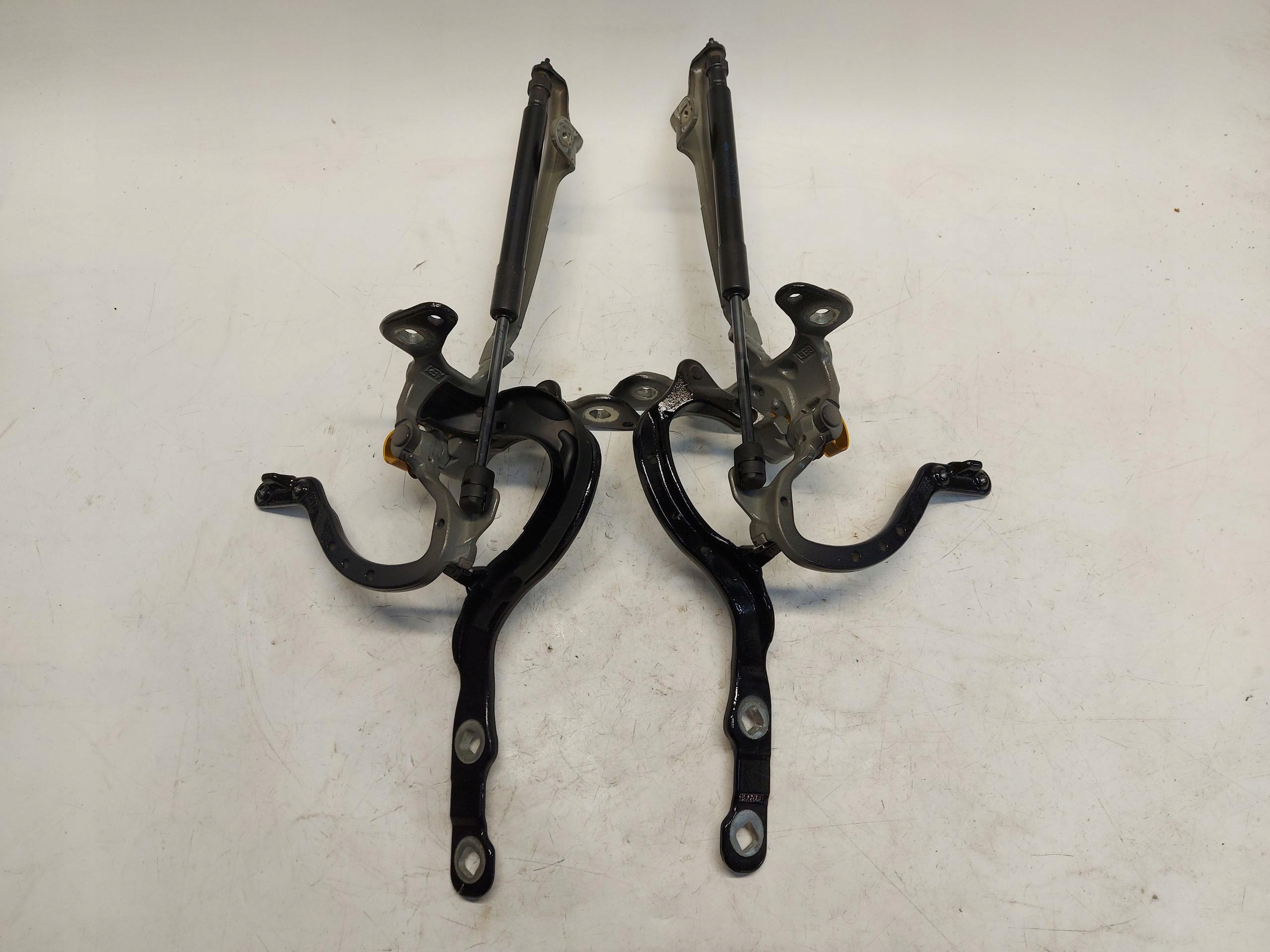 BMW G21 G20 Kombi 330e hinge bonnet boot left right rear part komplet