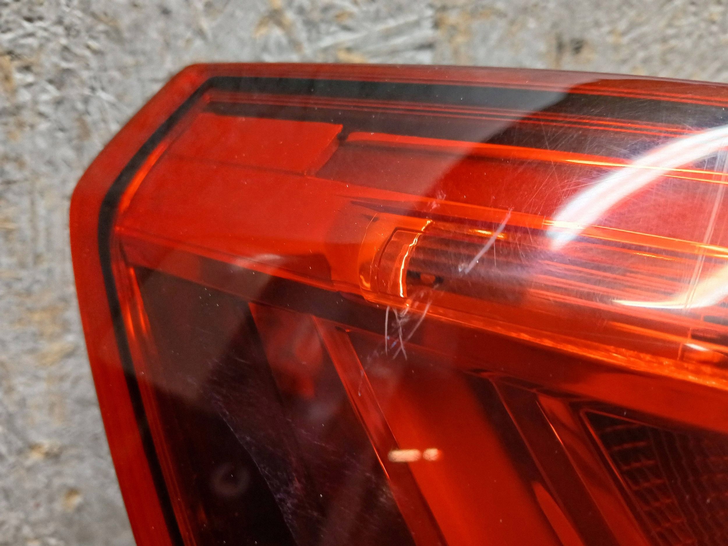 light rear part left AUDI Q5 8R LIFT 12- LED 8R0945093C